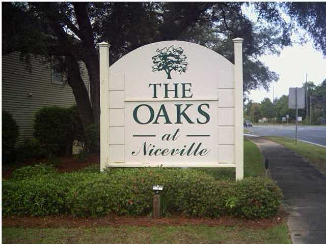 THE OAKS AT NICEVILLE PH II - Residential Lease