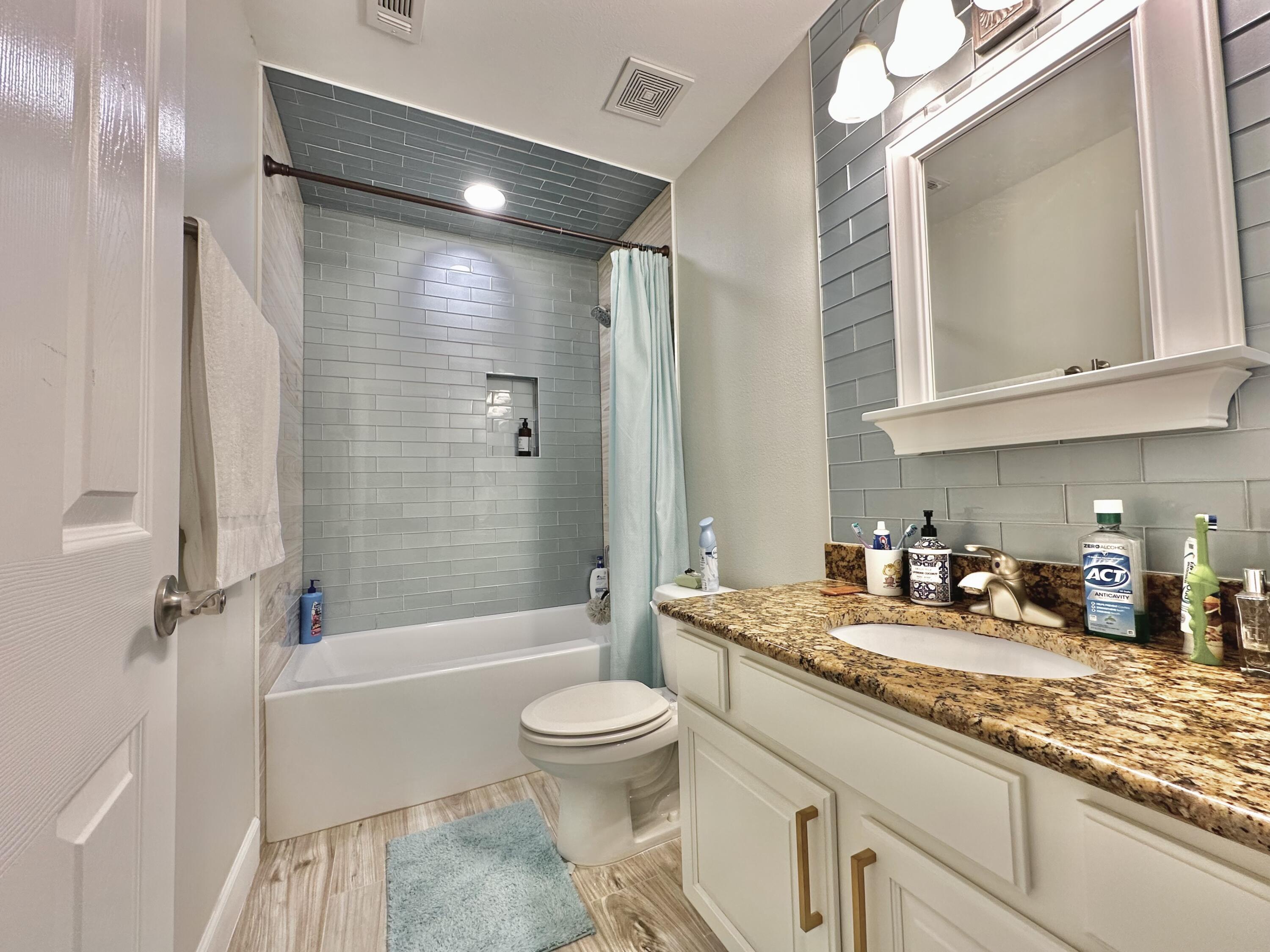 EAGLE BAY - Residential