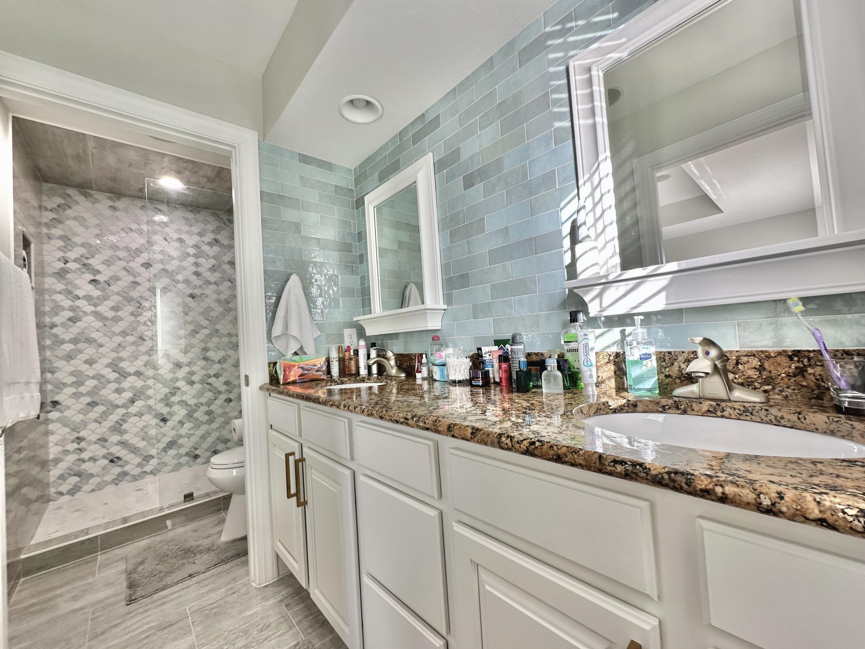 EAGLE BAY - Residential