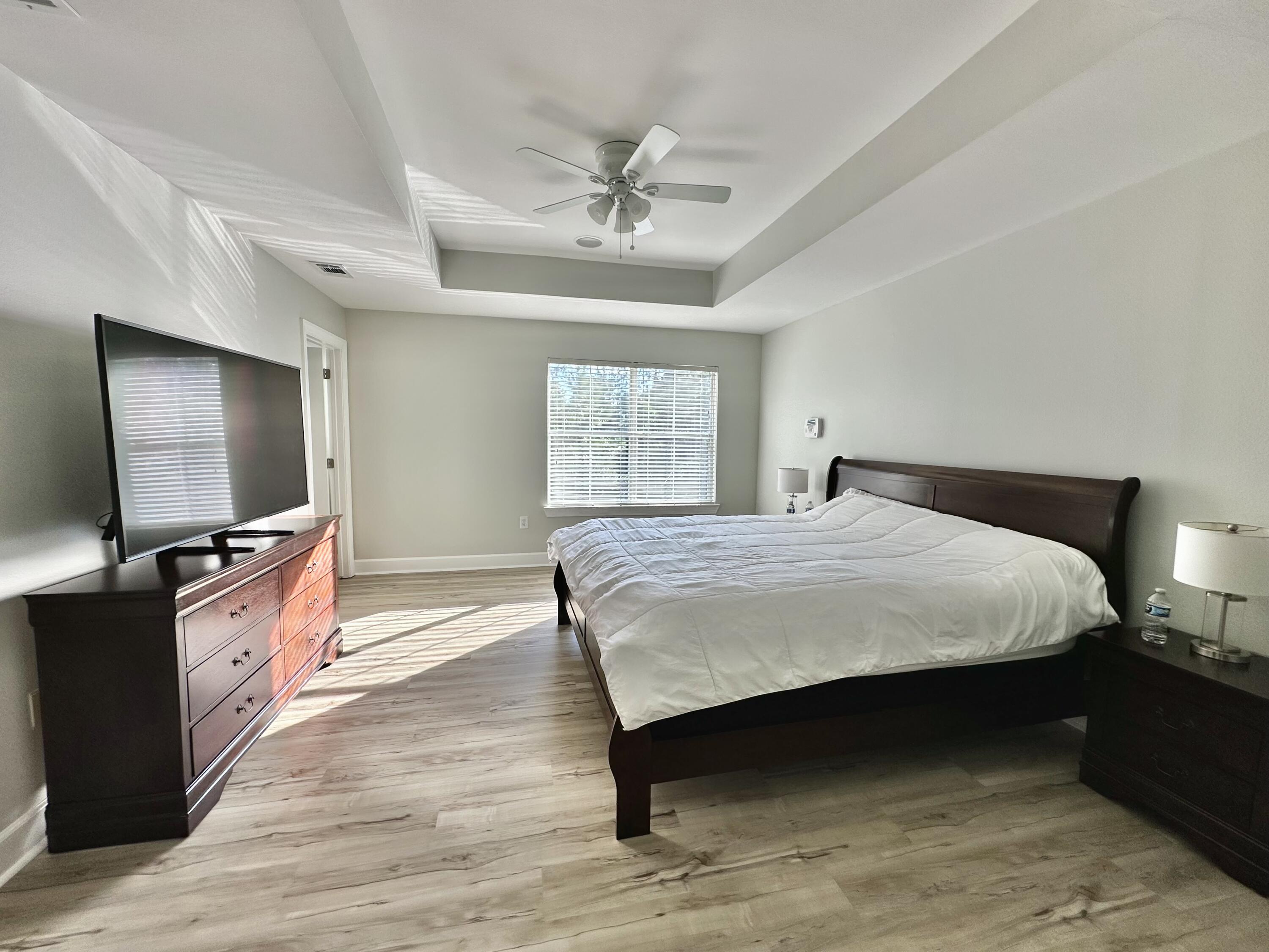 EAGLE BAY - Residential