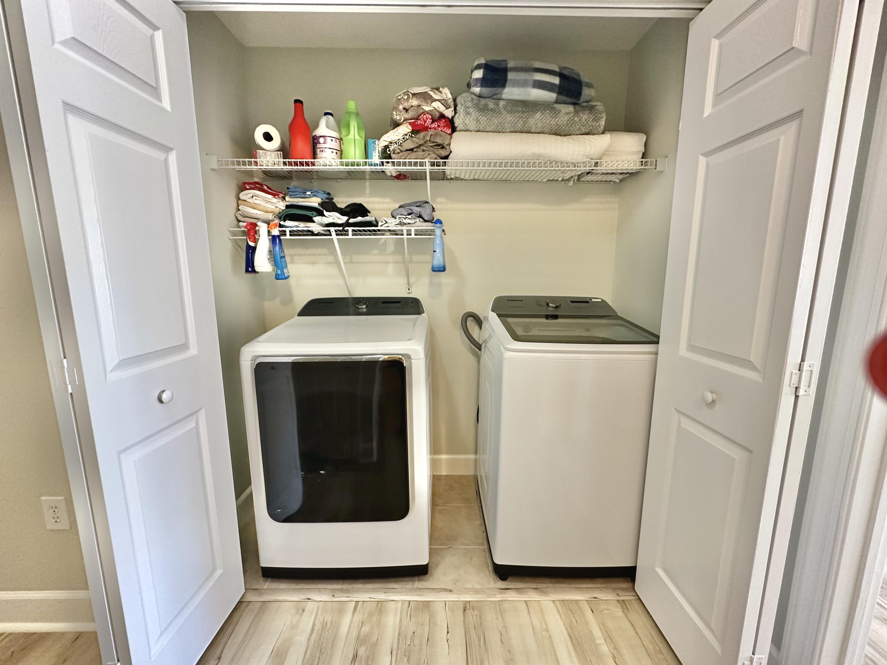 EAGLE BAY - Residential