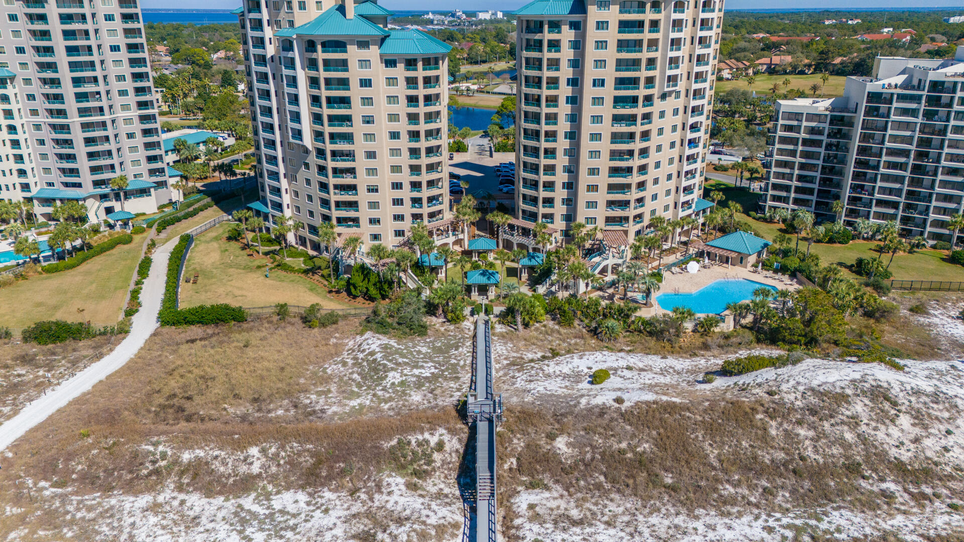 SOUTHWINDS I - Residential
