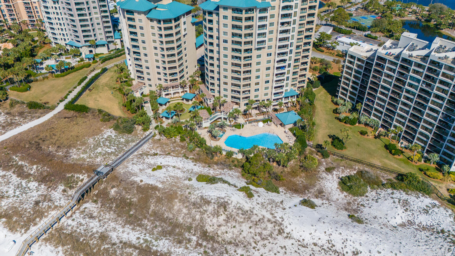 SOUTHWINDS I - Residential
