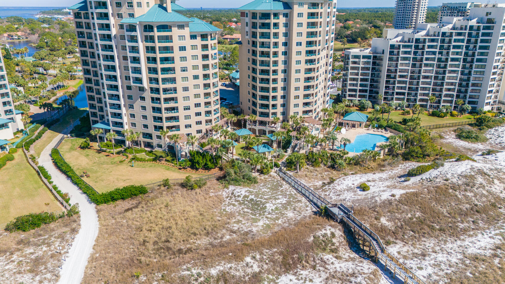 SOUTHWINDS I - Residential