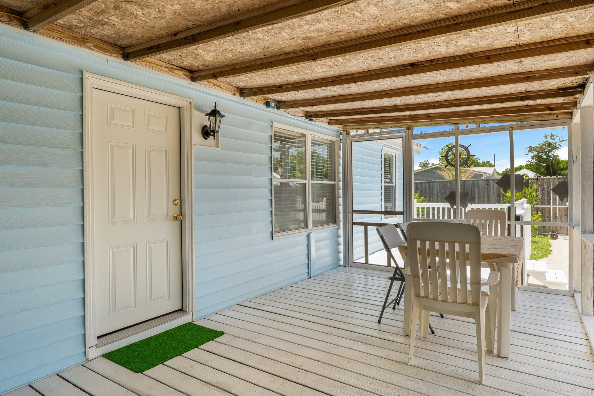LAGUNA BEACH - Residential