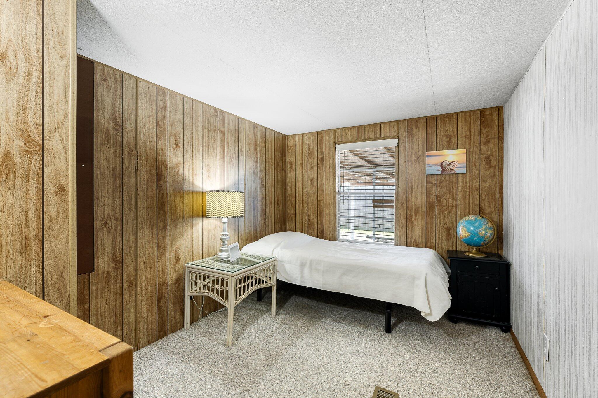 LAGUNA BEACH - Residential