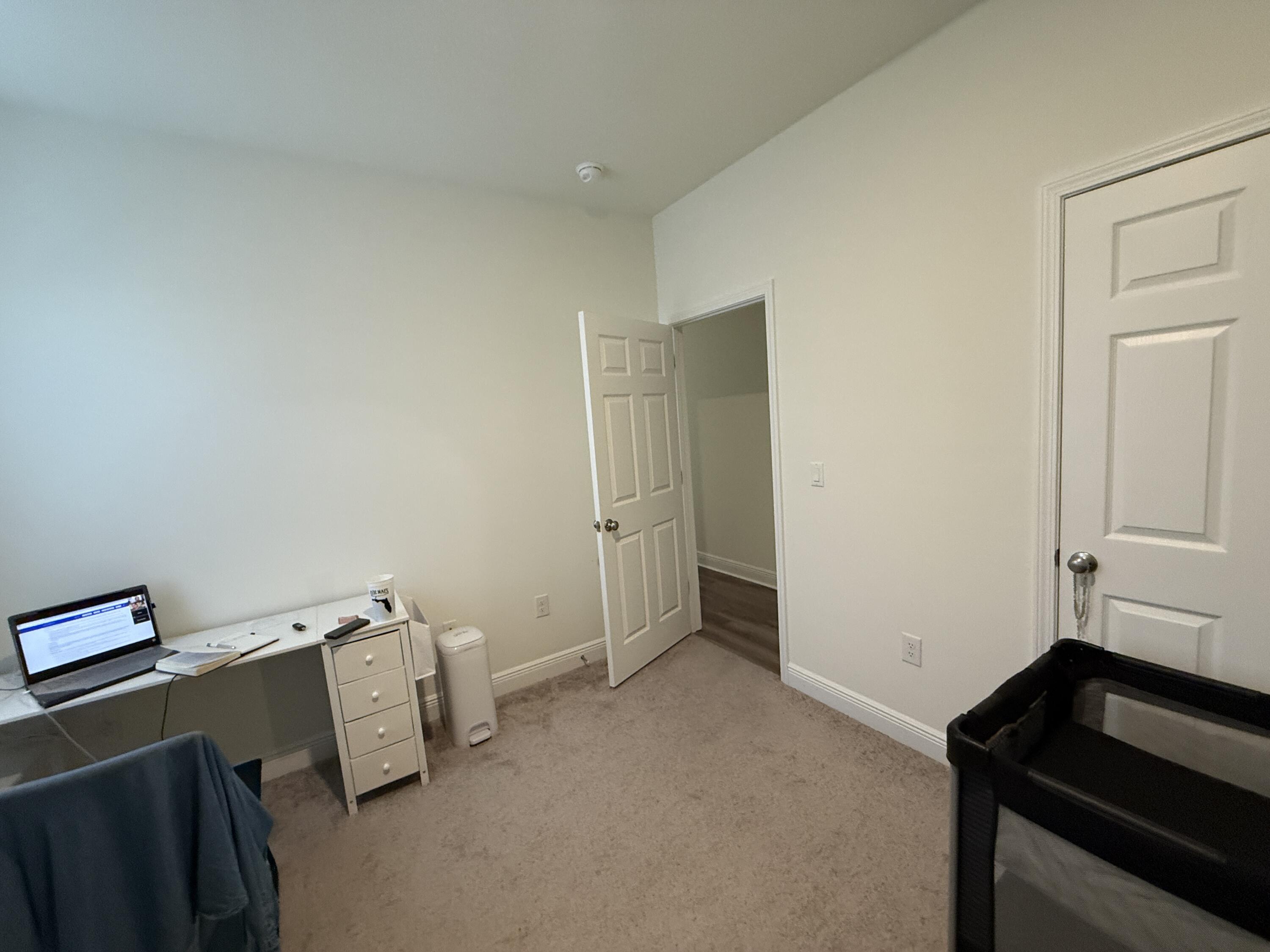 HAMMOCK BAY - Residential Lease