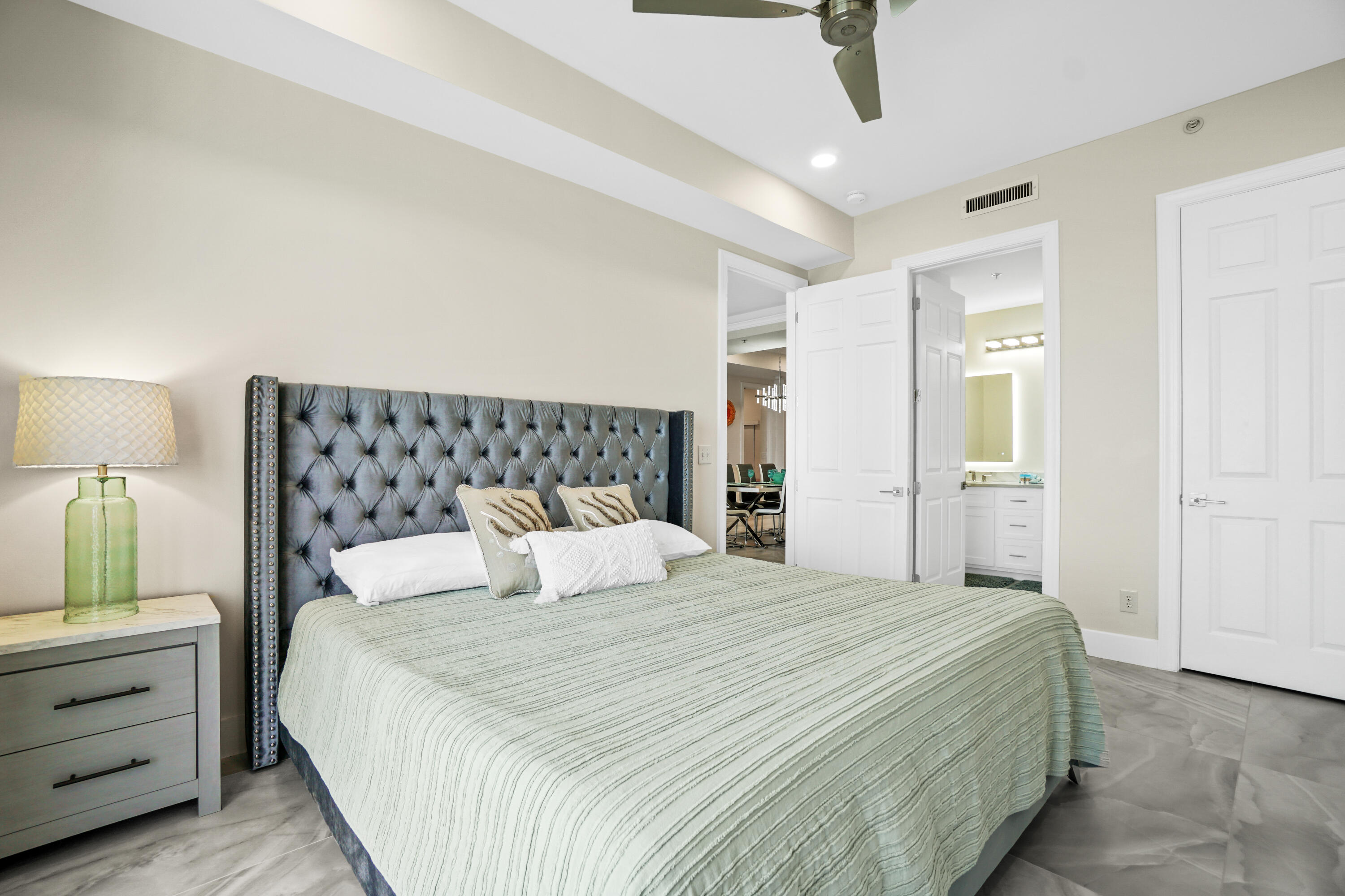 Ocean Ritz - Residential