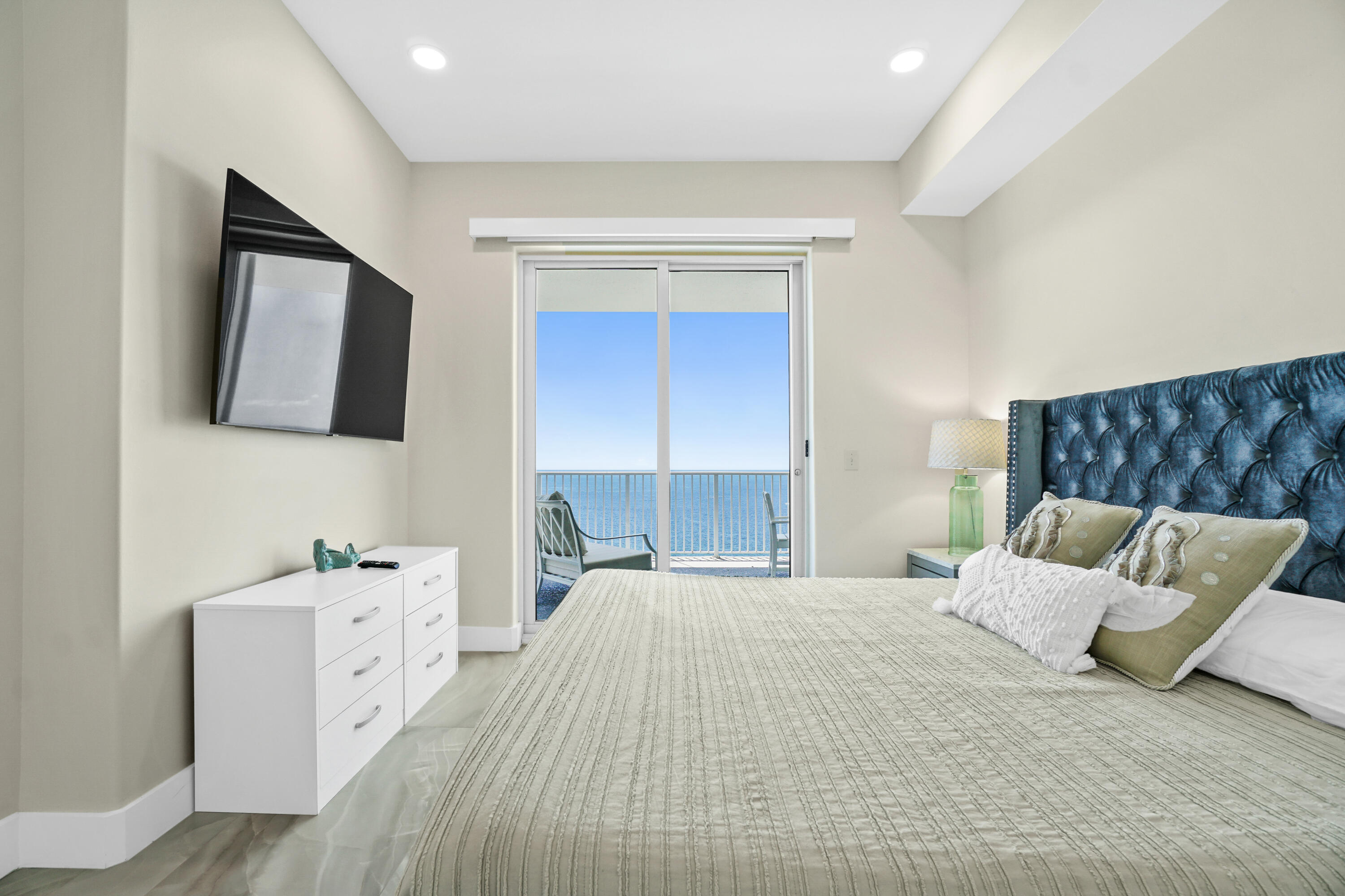 Ocean Ritz - Residential