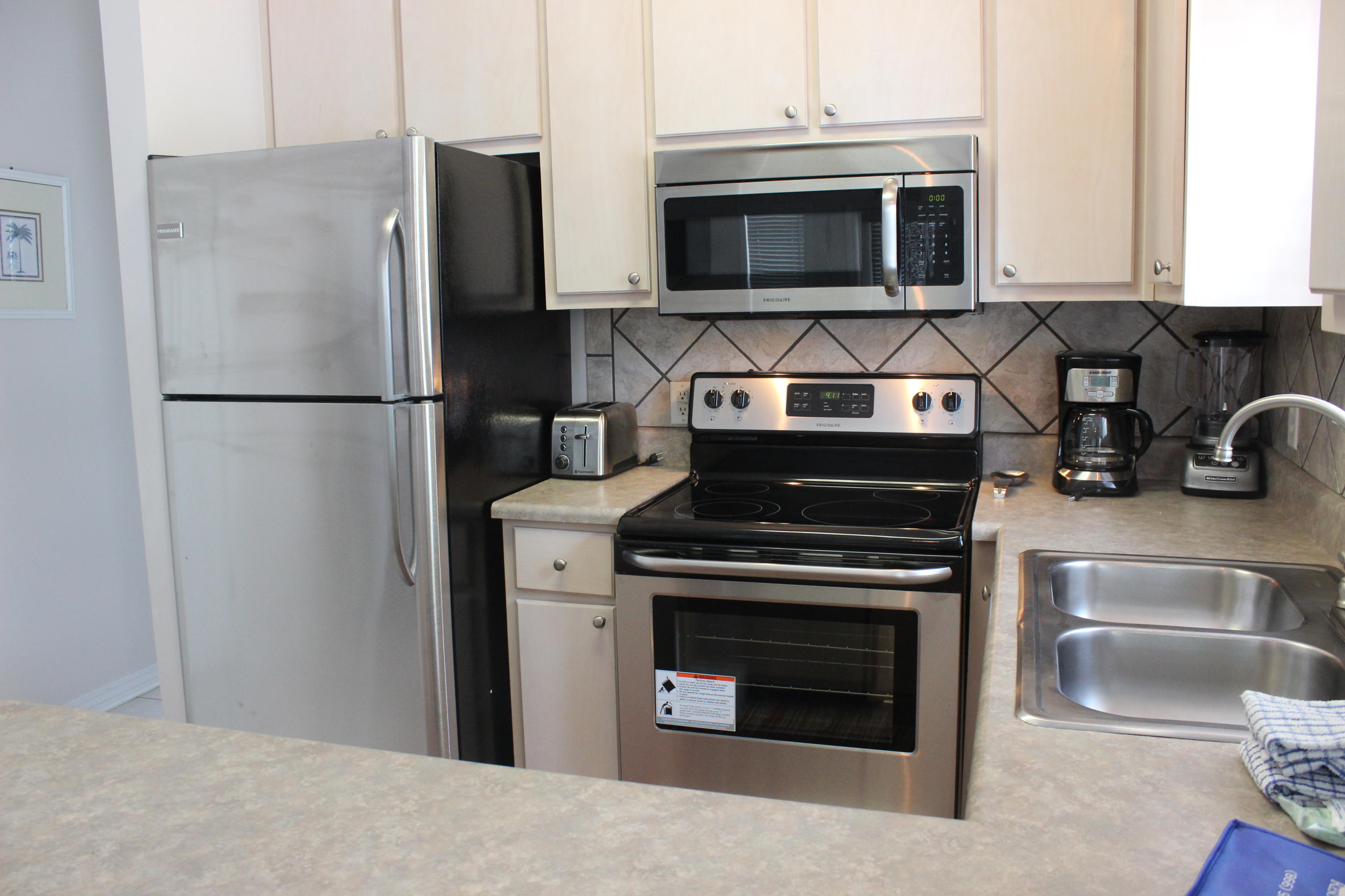 OLD FLORIDA COTTAGES - Residential