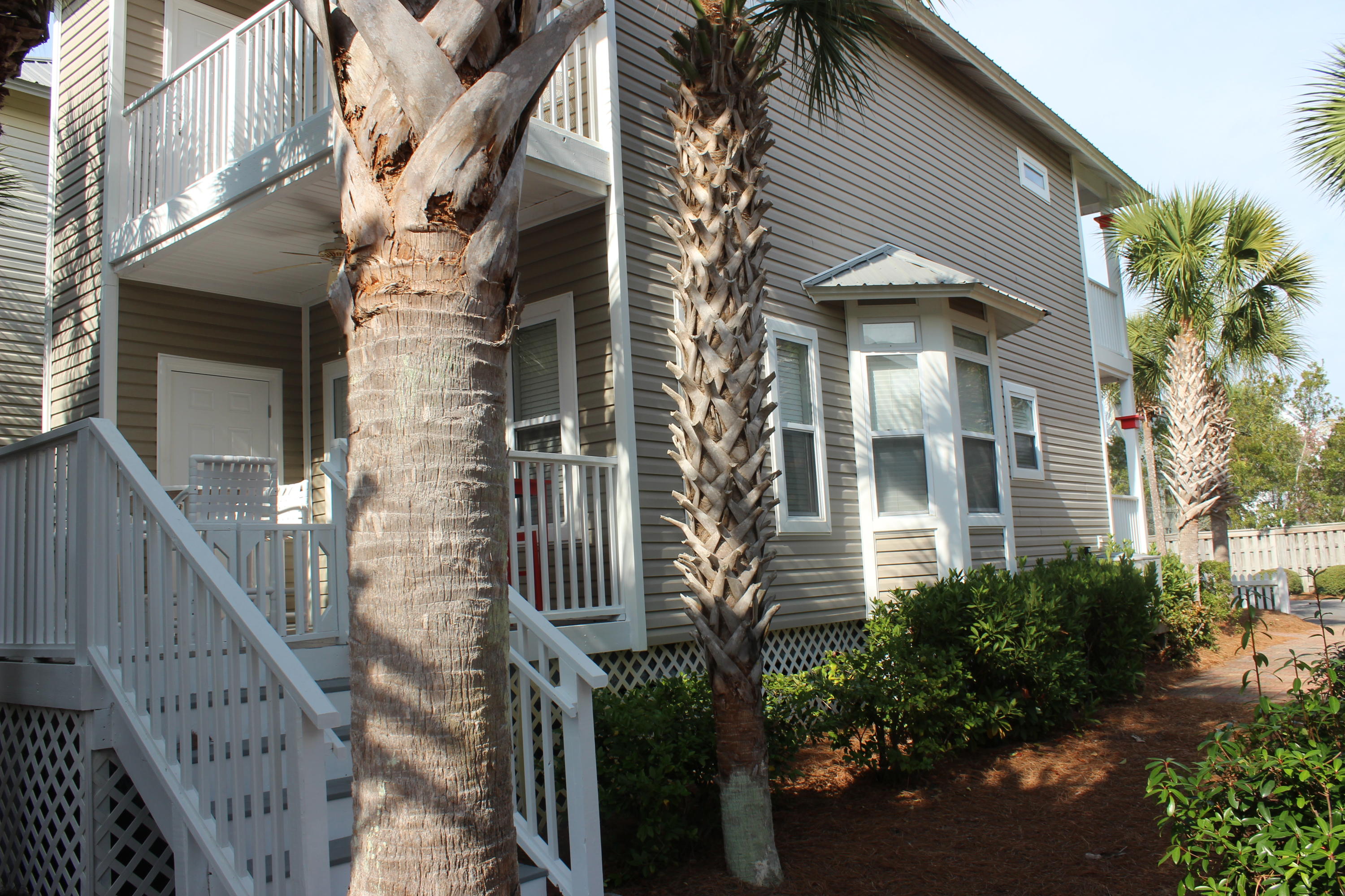 OLD FLORIDA COTTAGES - Residential