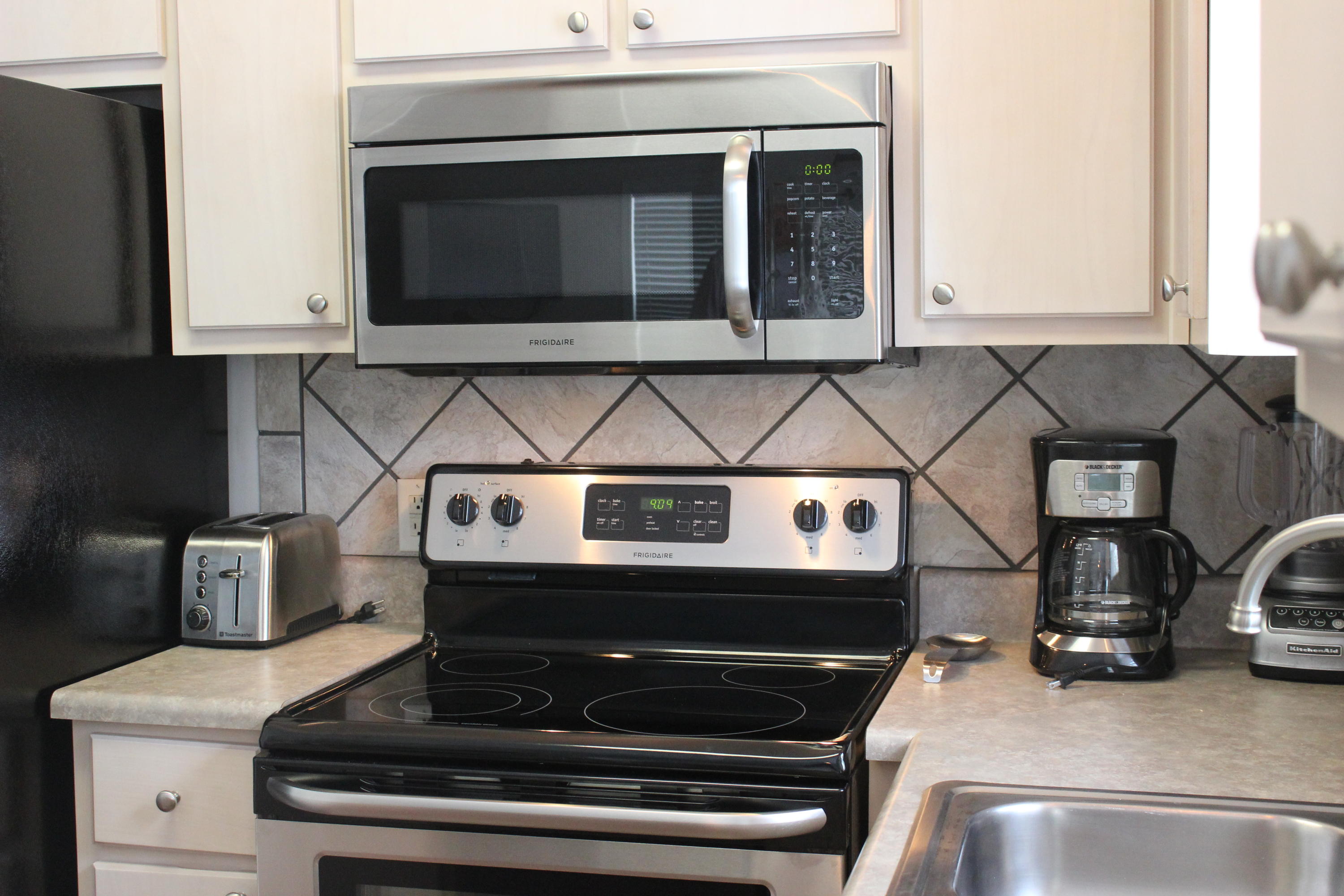 OLD FLORIDA COTTAGES - Residential