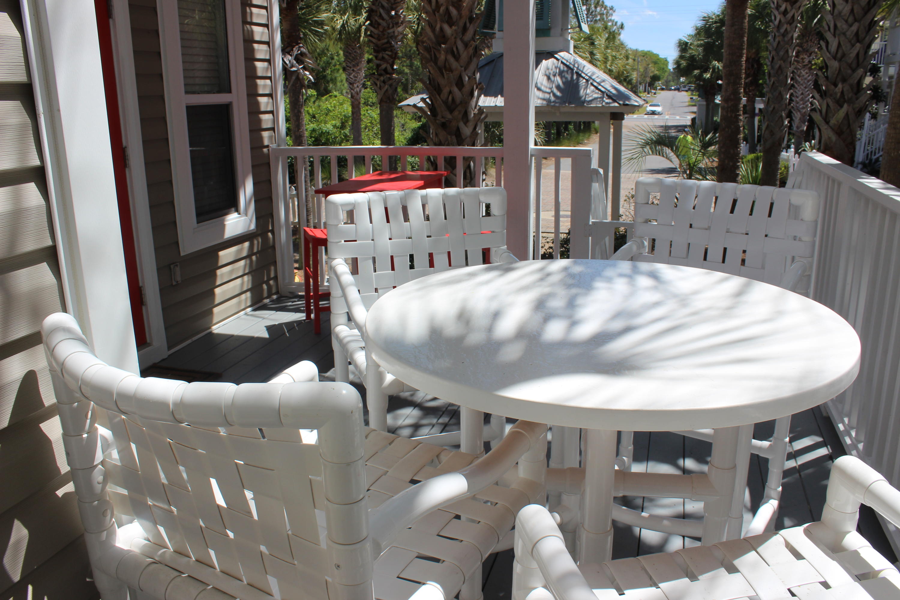 OLD FLORIDA COTTAGES - Residential