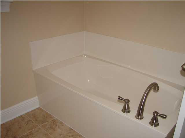 Walton Oaks - Residential Lease