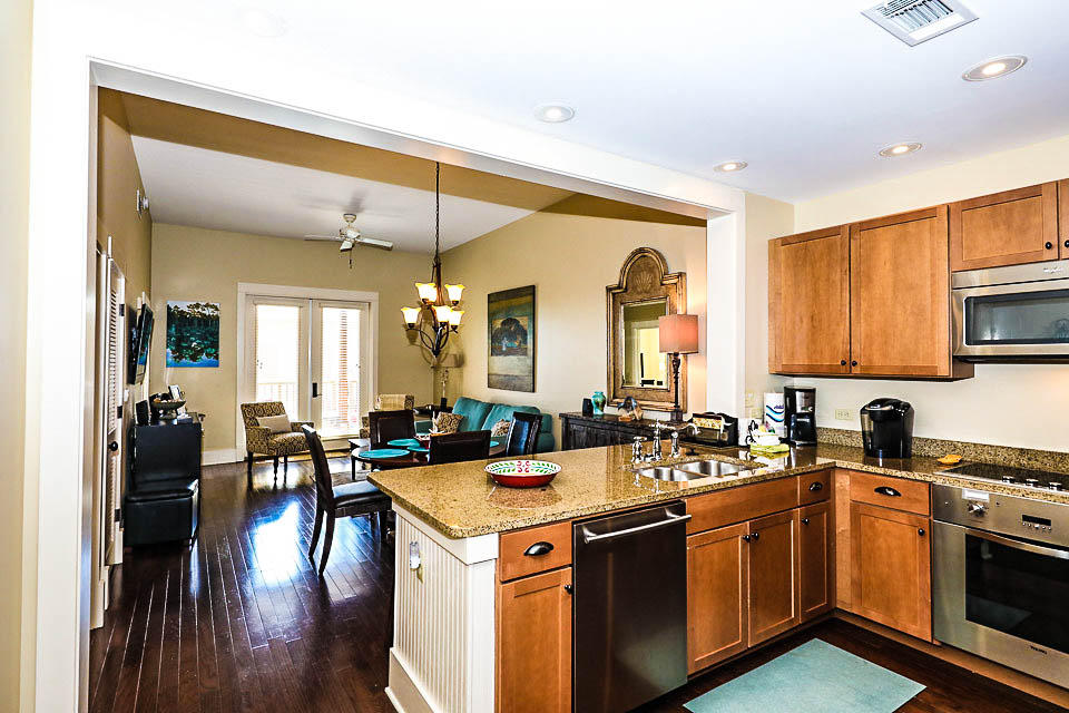 REDFISH VILLAGE - Residential