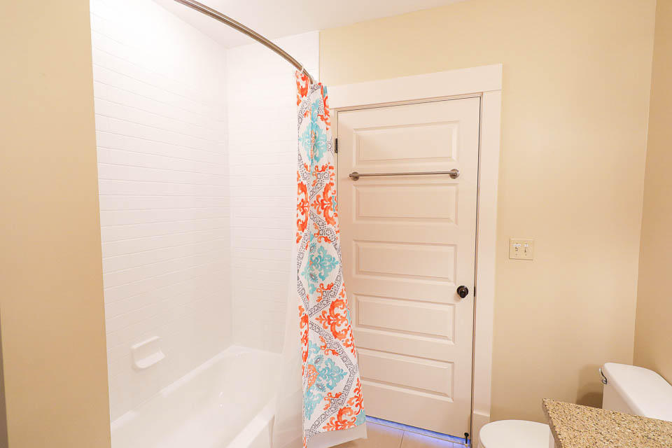 REDFISH VILLAGE - Residential