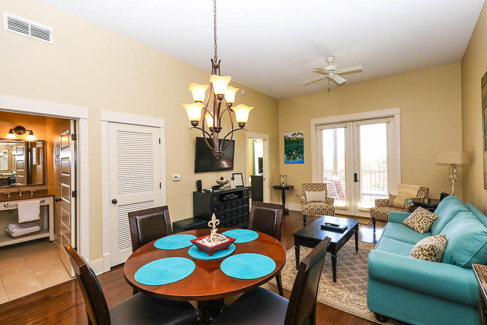 REDFISH VILLAGE - Residential