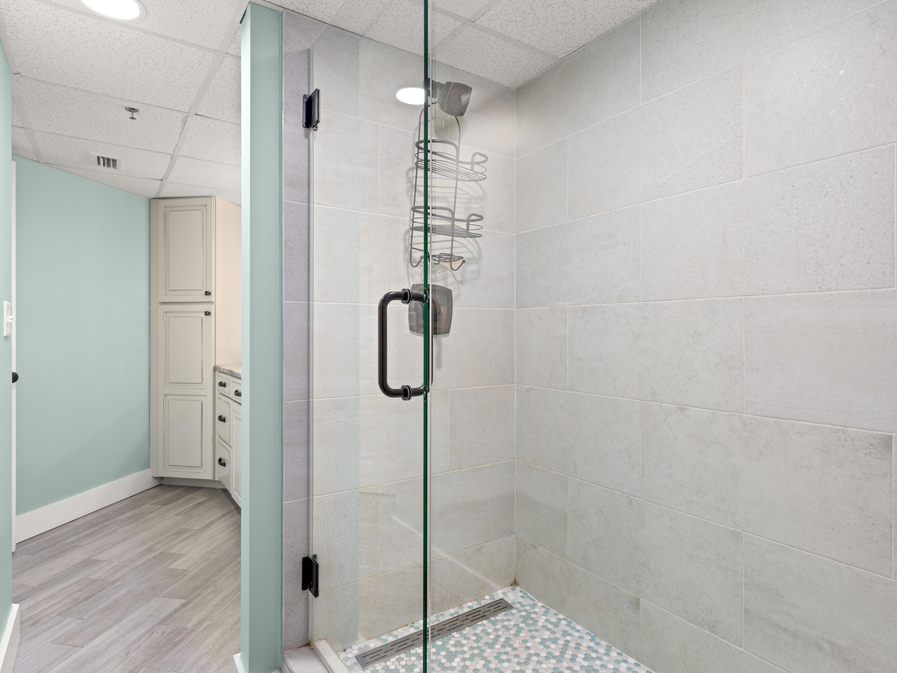 SUNBIRD CONDO - Residential