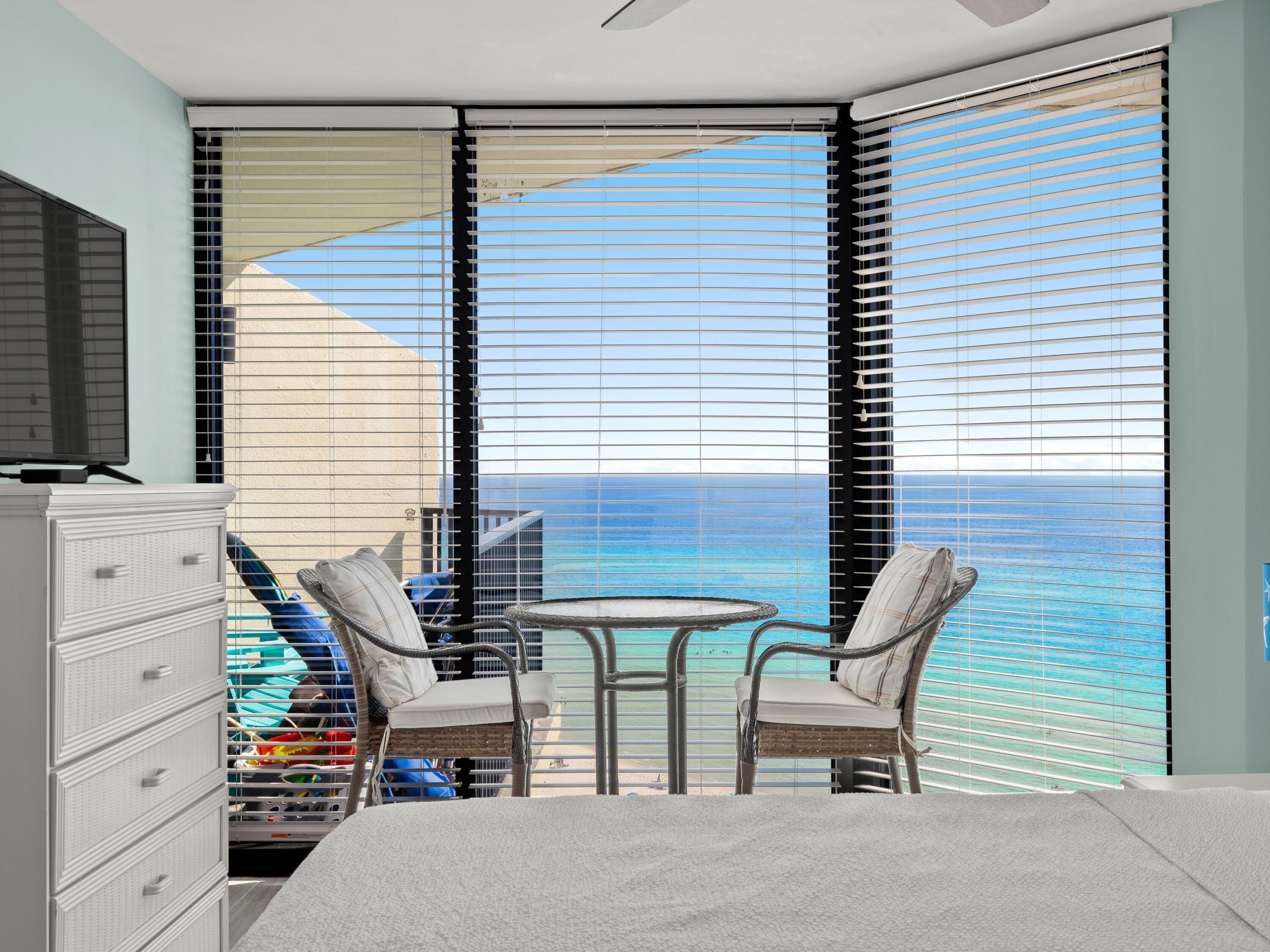 SUNBIRD CONDO - Residential