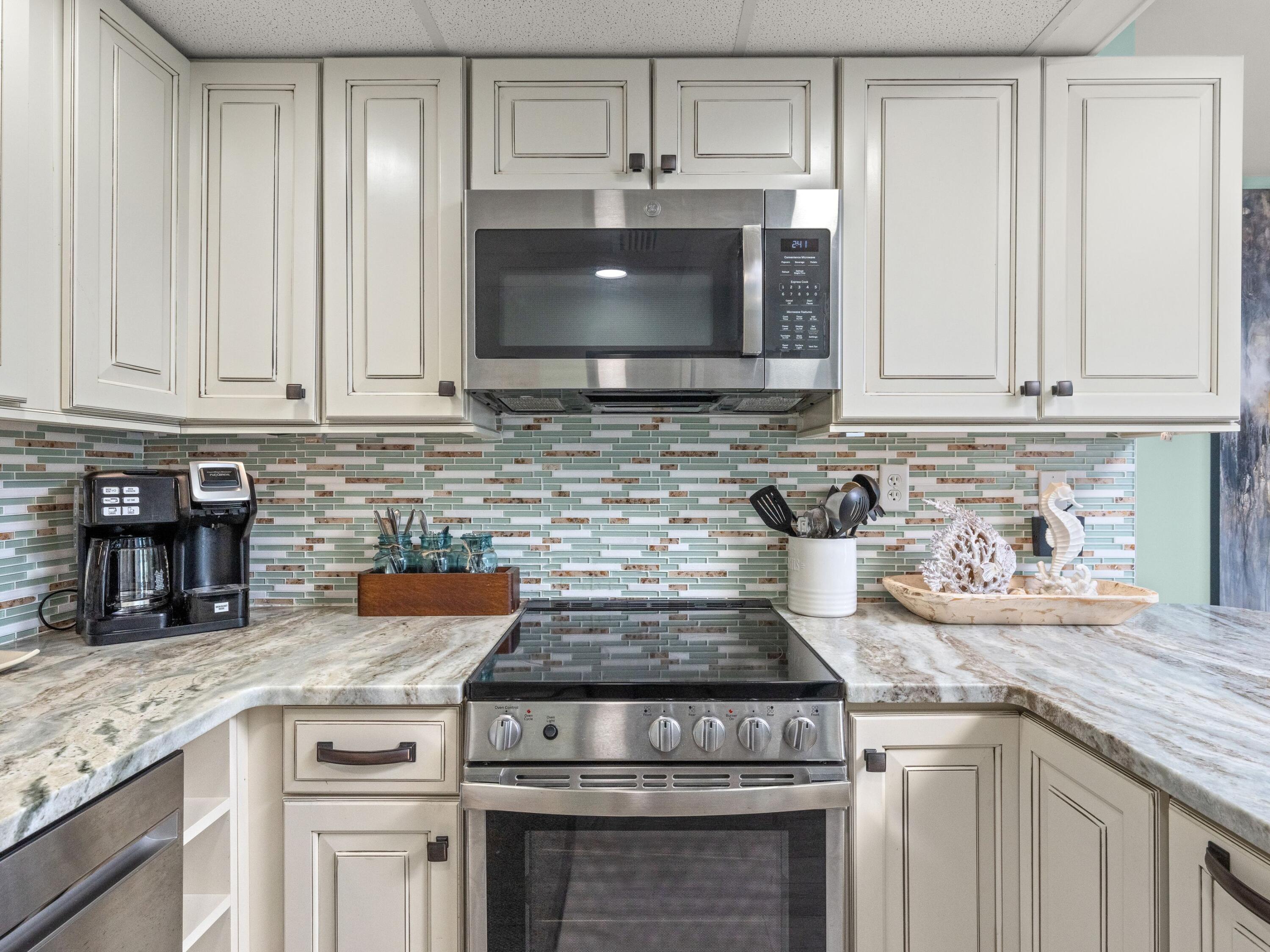 SUNBIRD CONDO - Residential