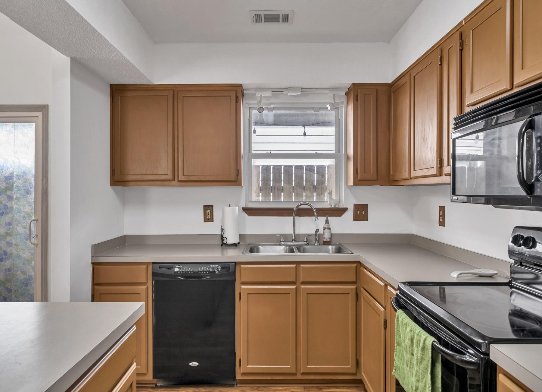 1852 Heartland Drive - Residential Lease