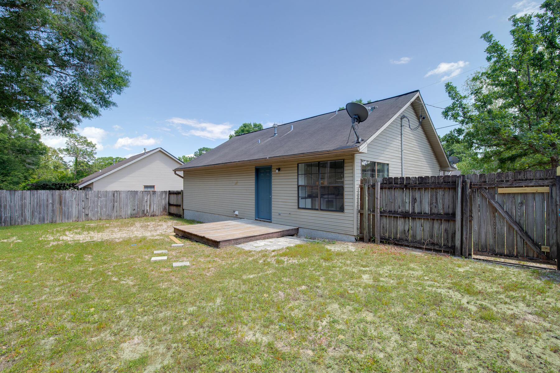 SHOAL TERRACE ESTATES - Residential