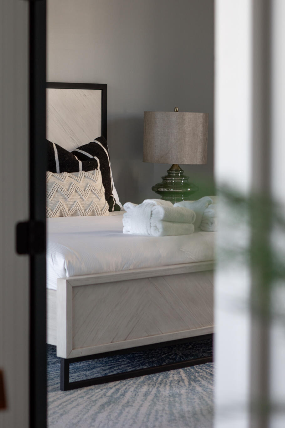 LAGUNA BEACH - Residential