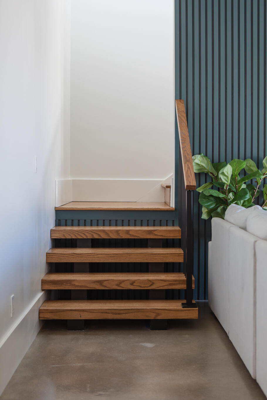 LAGUNA BEACH - Residential