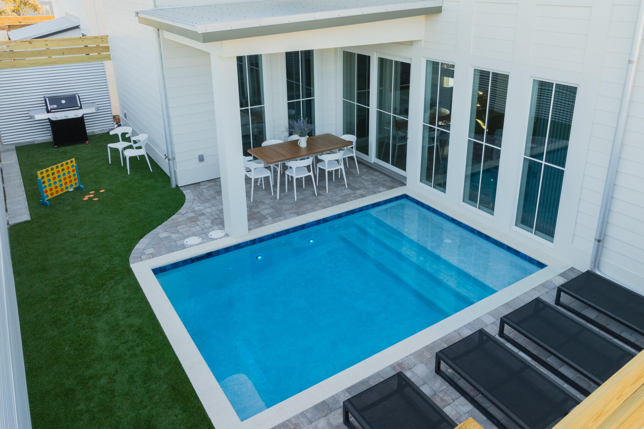 LAGUNA BEACH - Residential