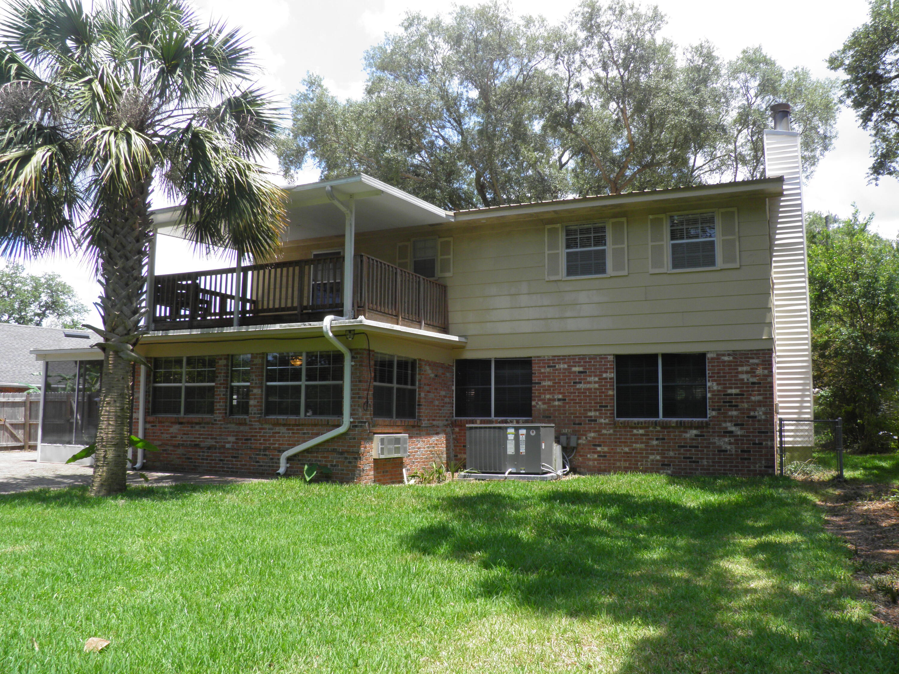 COLONY ESTATES - Residential Lease