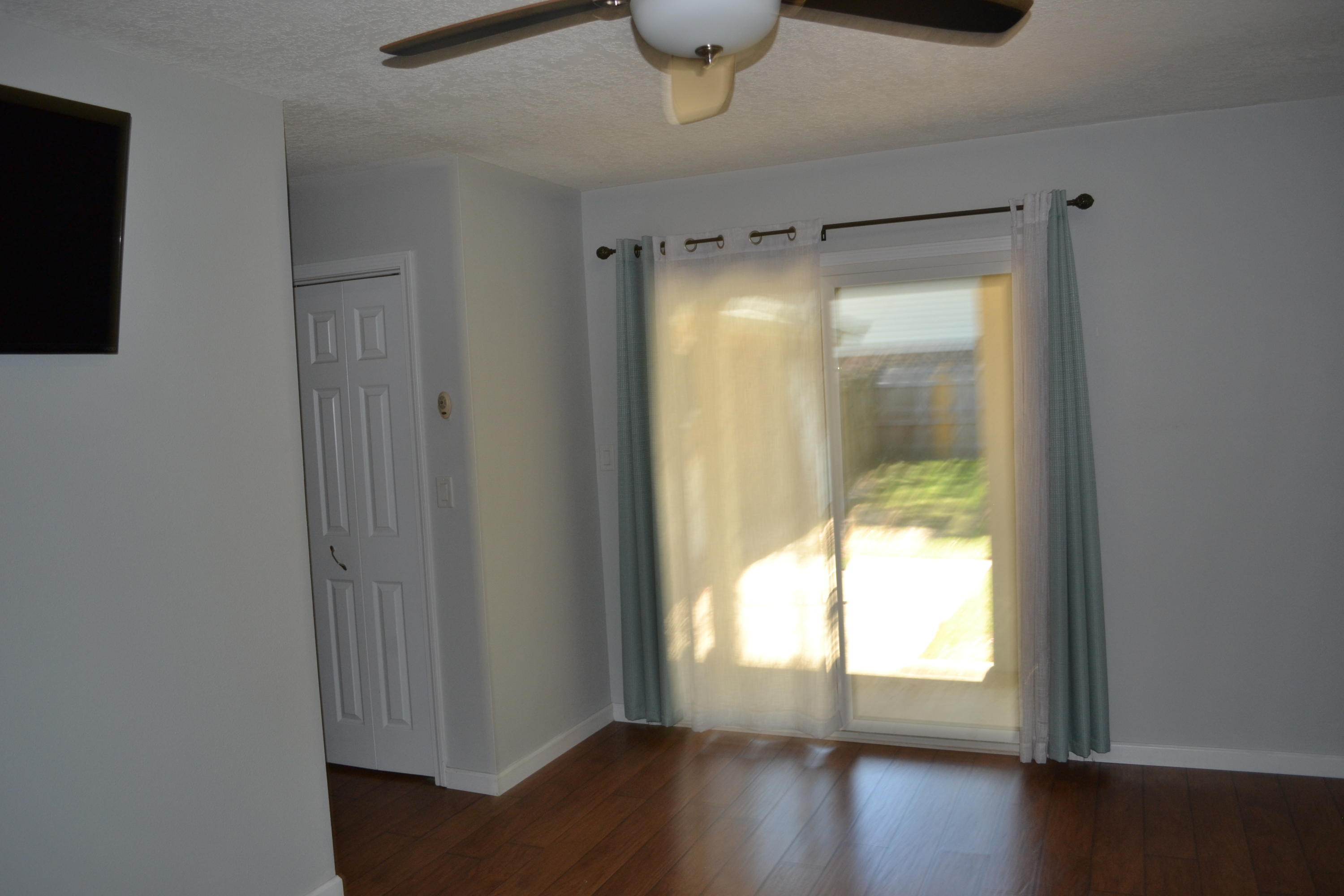 CREEKSIDE 1 - Residential