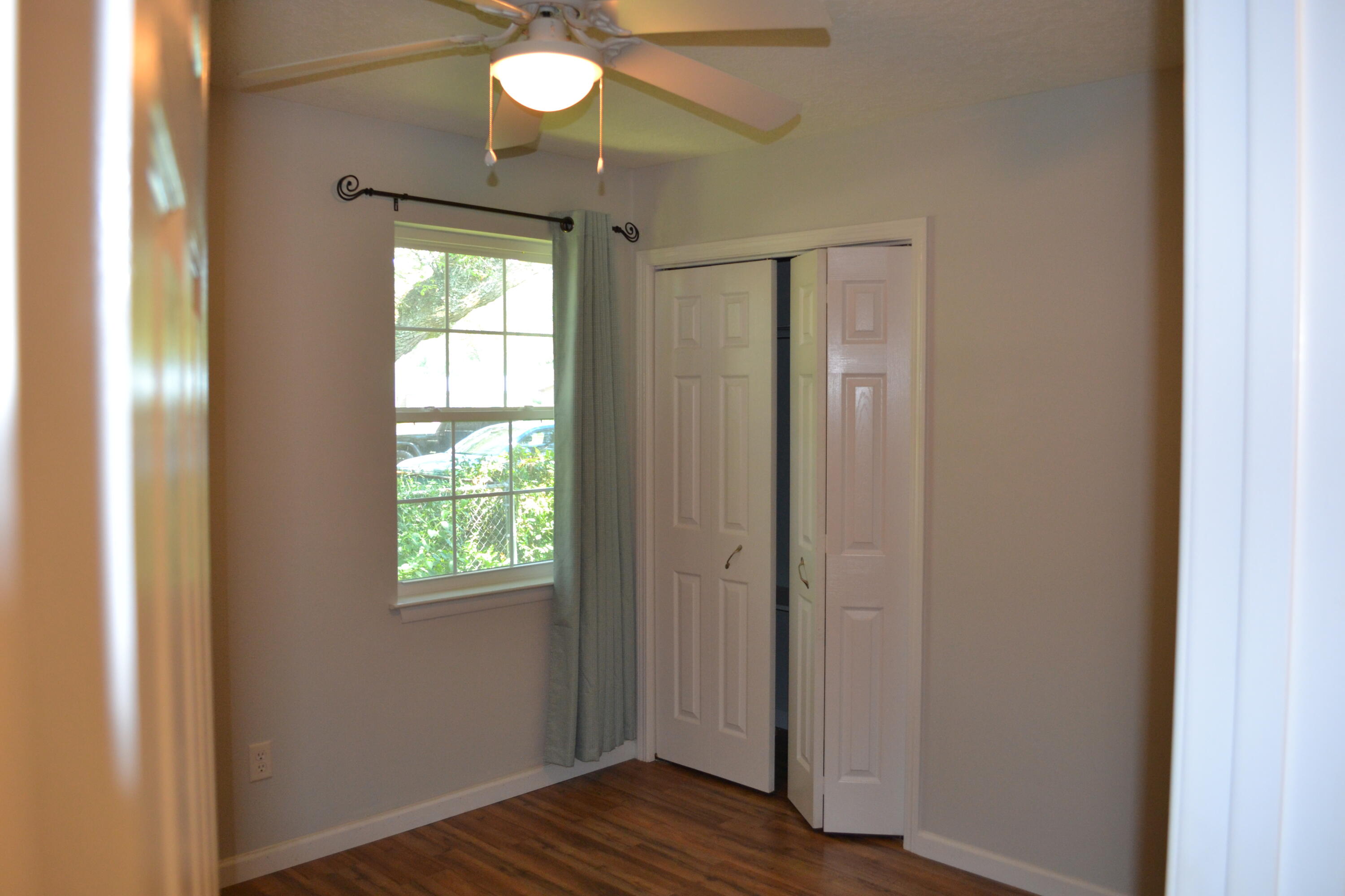 CREEKSIDE 1 - Residential