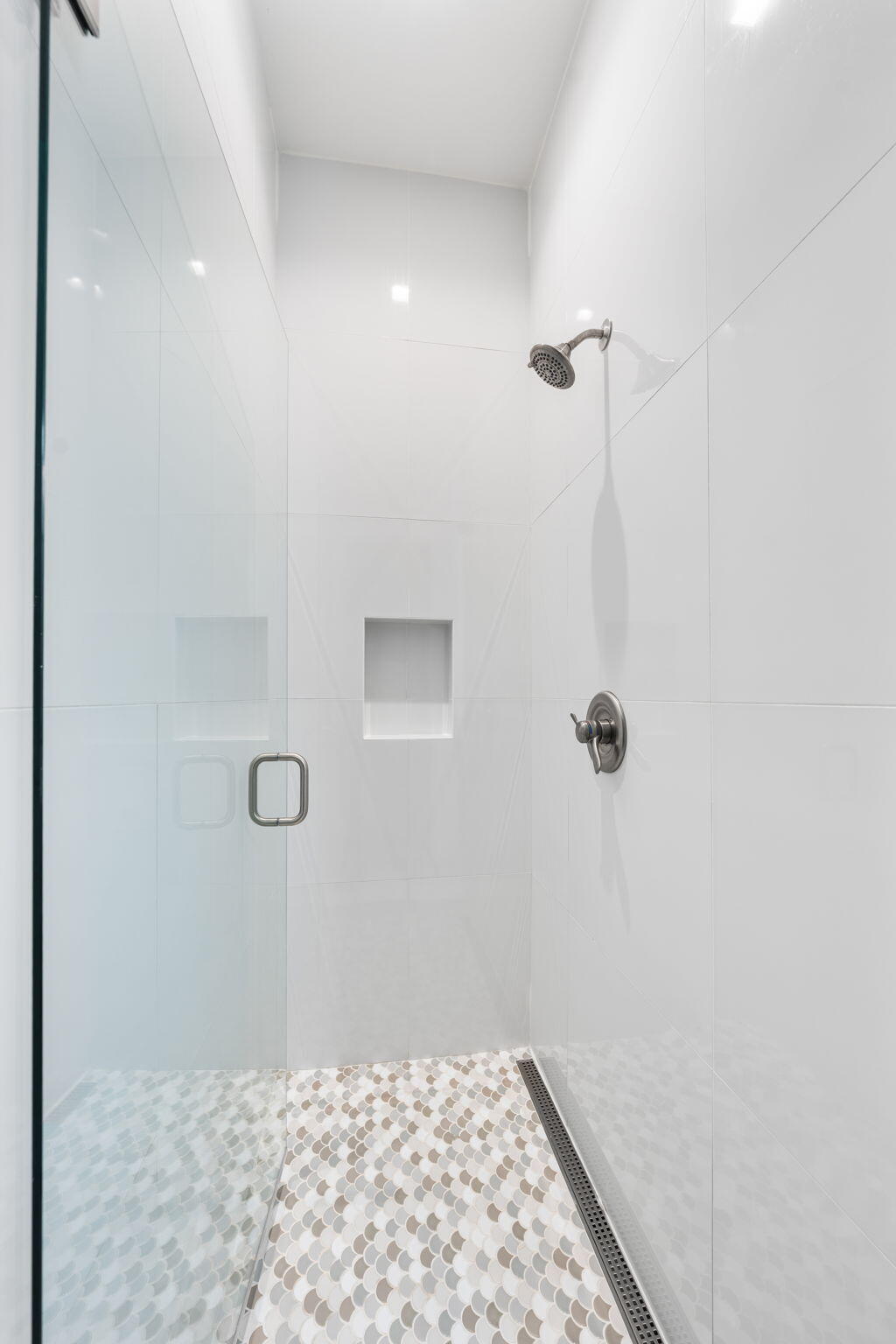 393 County Hwy - Residential