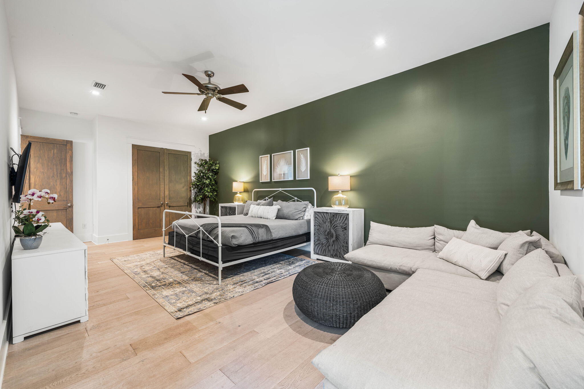 393 County Hwy - Residential