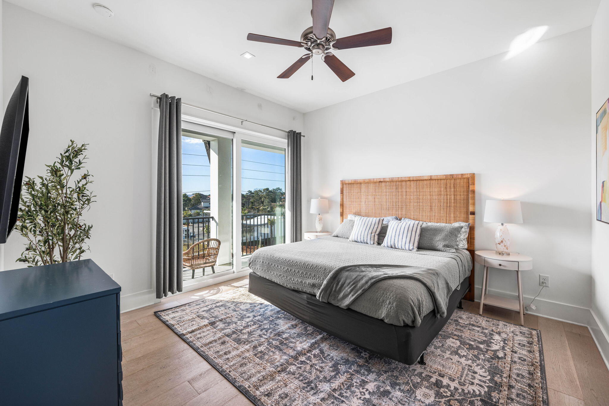 393 County Hwy - Residential