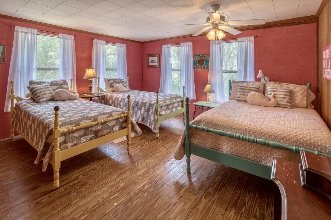 GRAYTON BEACH - Residential