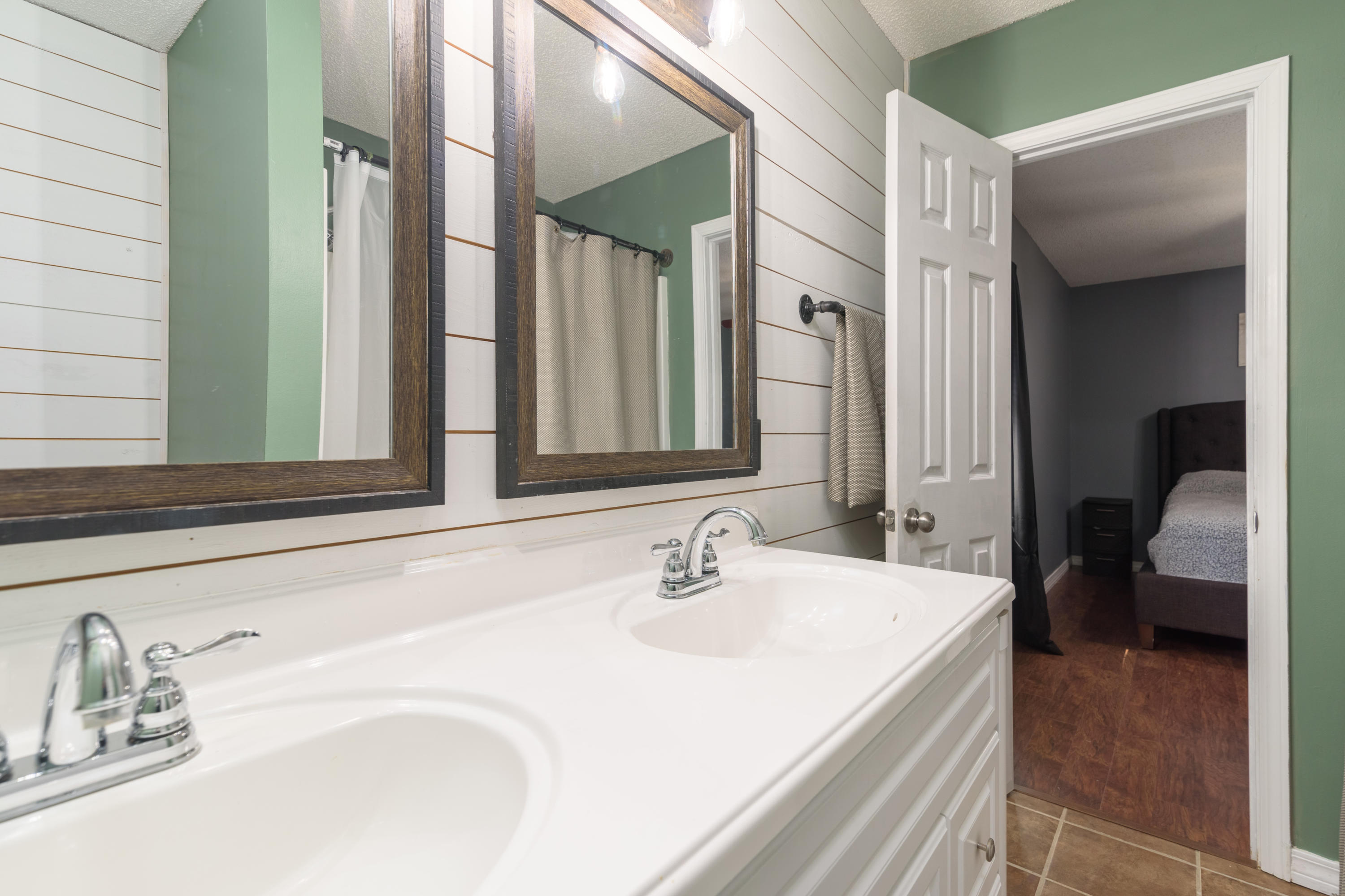 COUNTRYVIEW ESTATES - Residential