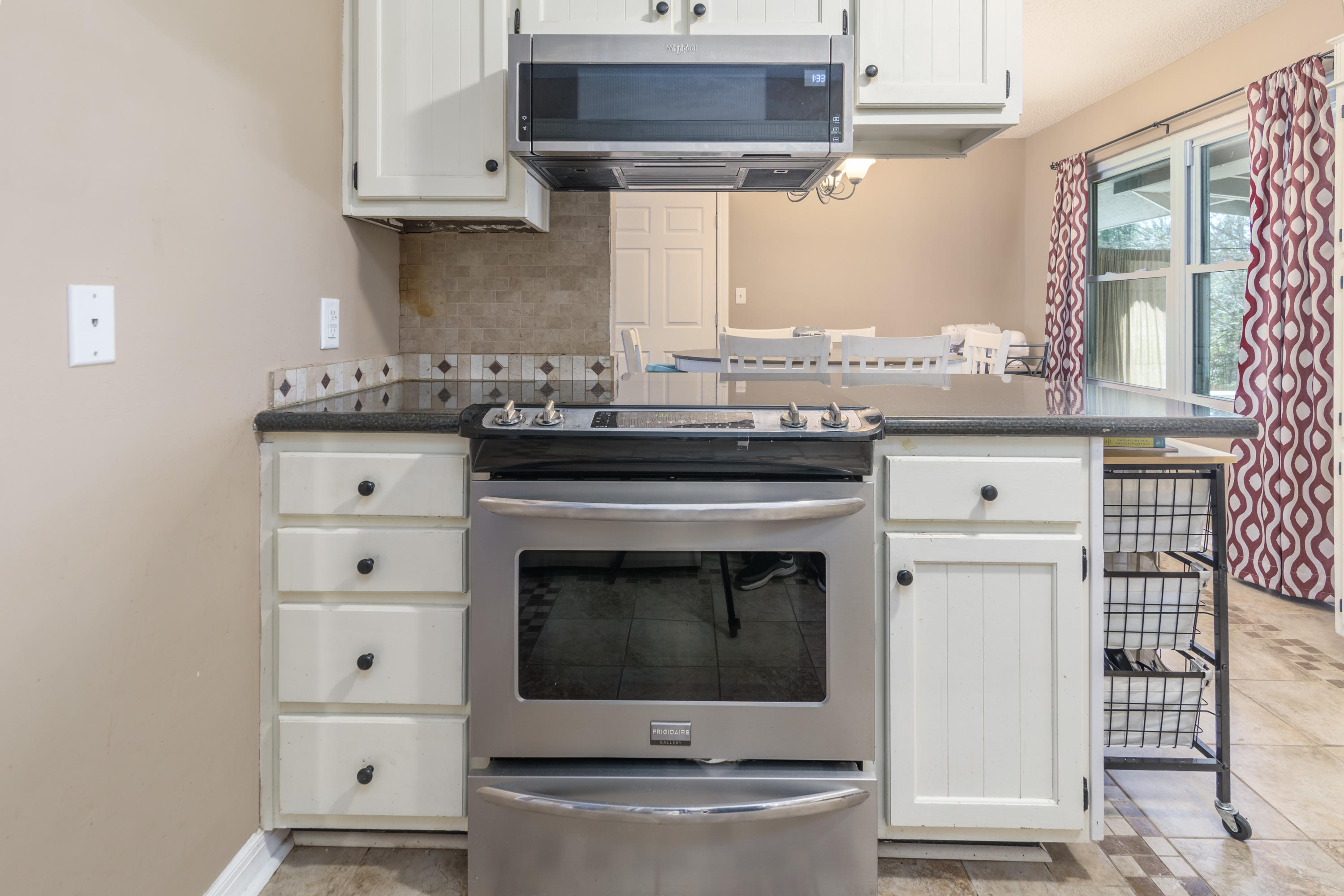 COUNTRYVIEW ESTATES - Residential