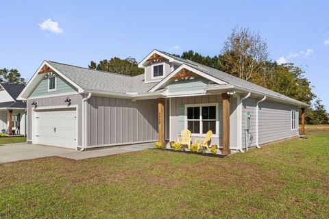 Photo of 6 Coweta Road, Cantonment, FL 32533 (MLS # 986752)