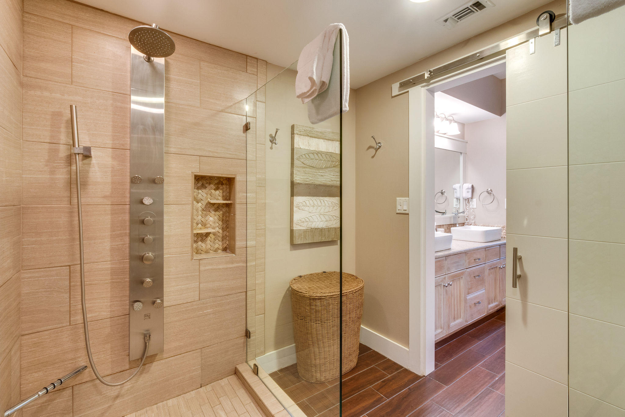 PILOT HOUSE - Residential