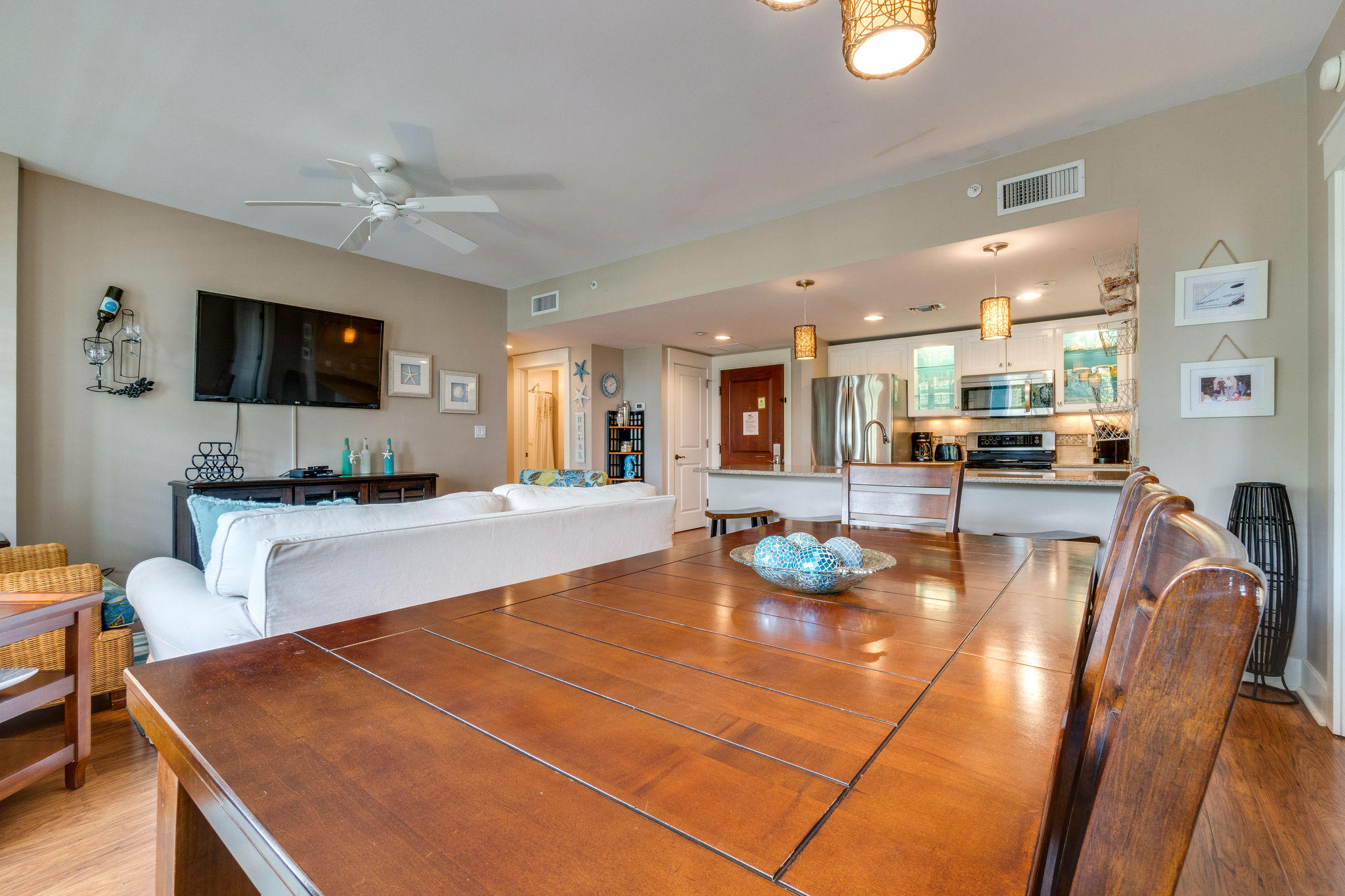 PILOT HOUSE - Residential