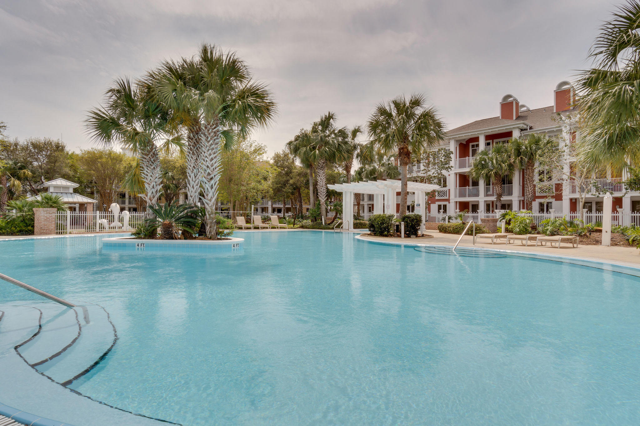 PILOT HOUSE - Residential