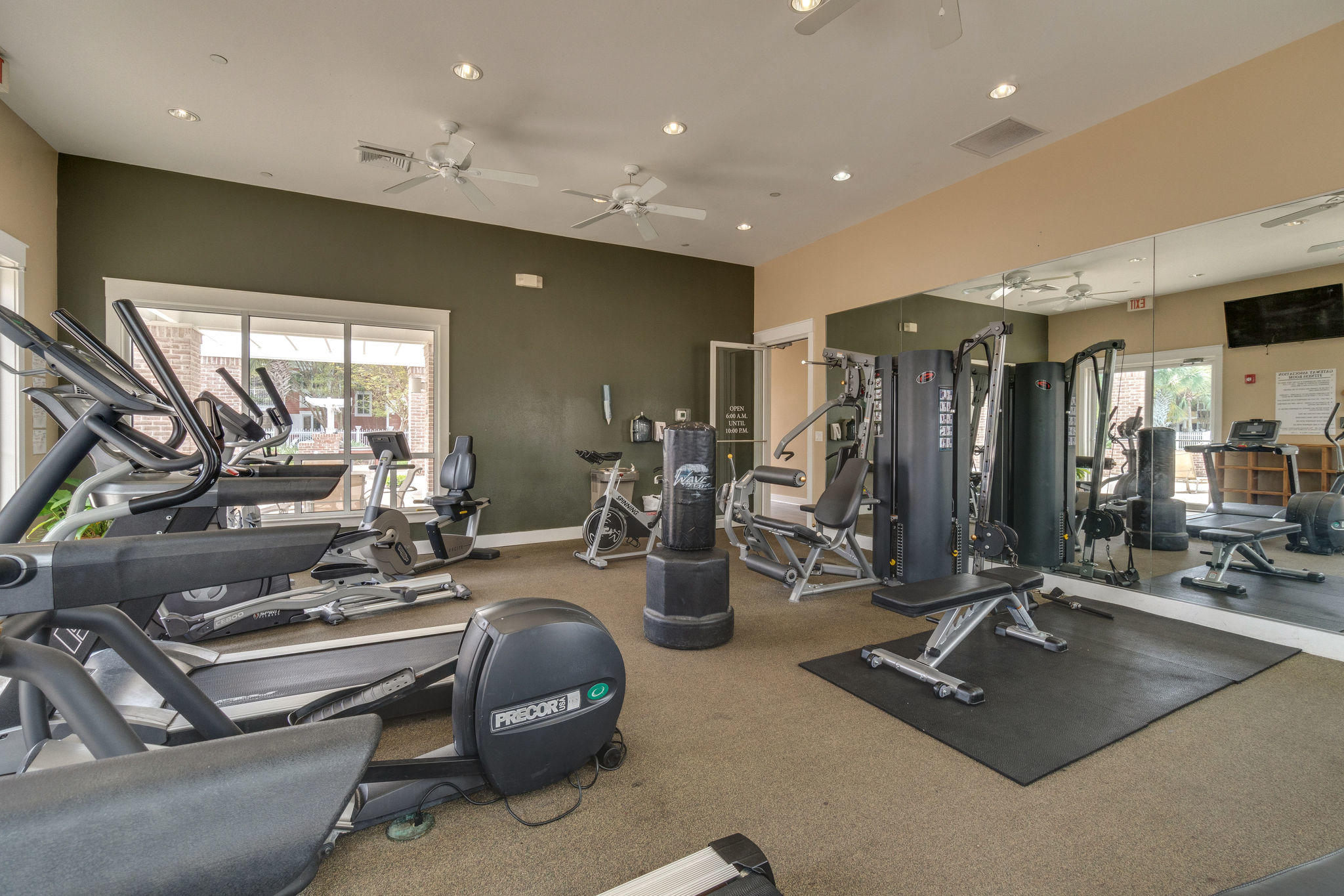 PILOT HOUSE - Residential