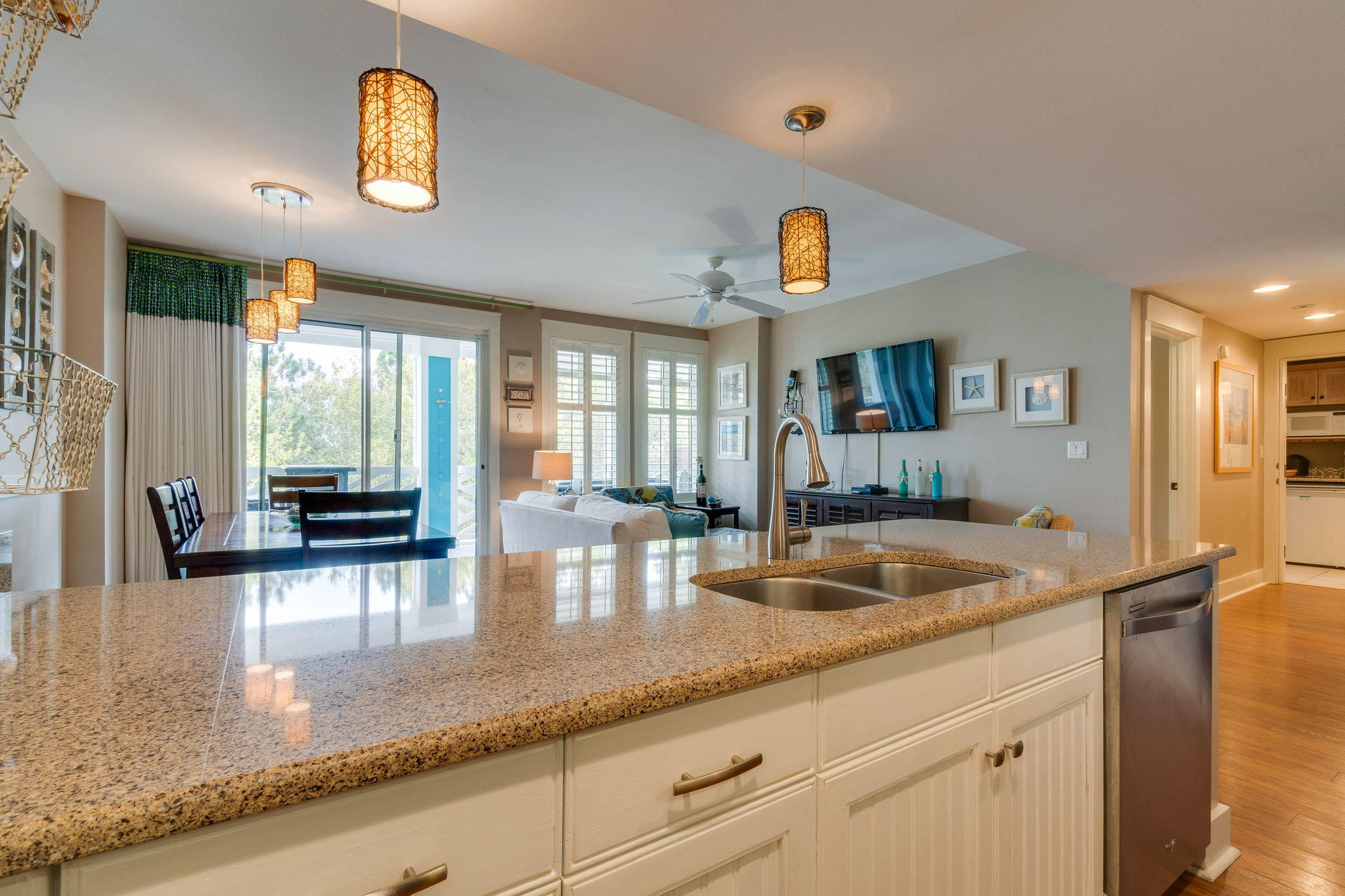 PILOT HOUSE - Residential