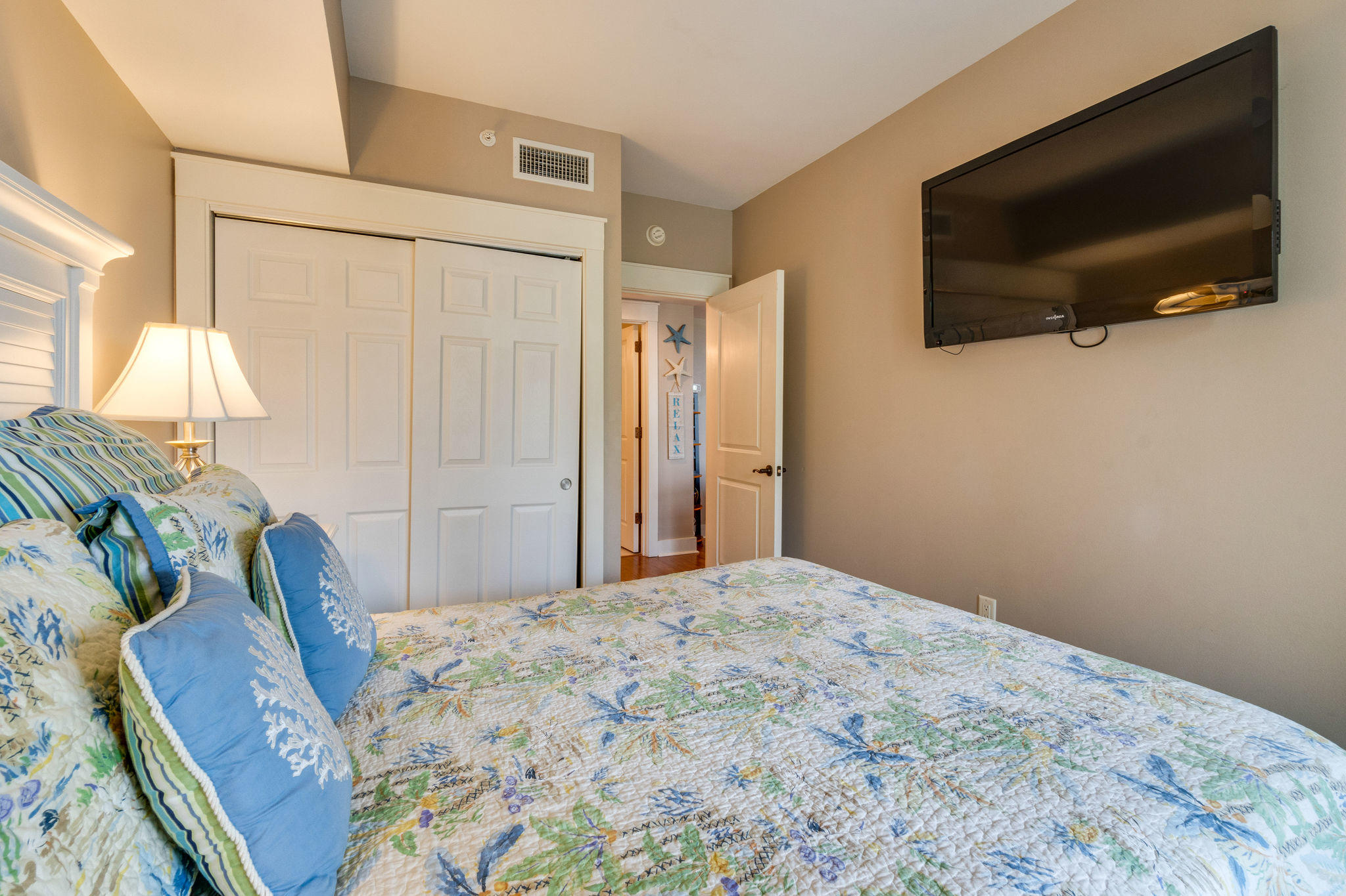 PILOT HOUSE - Residential