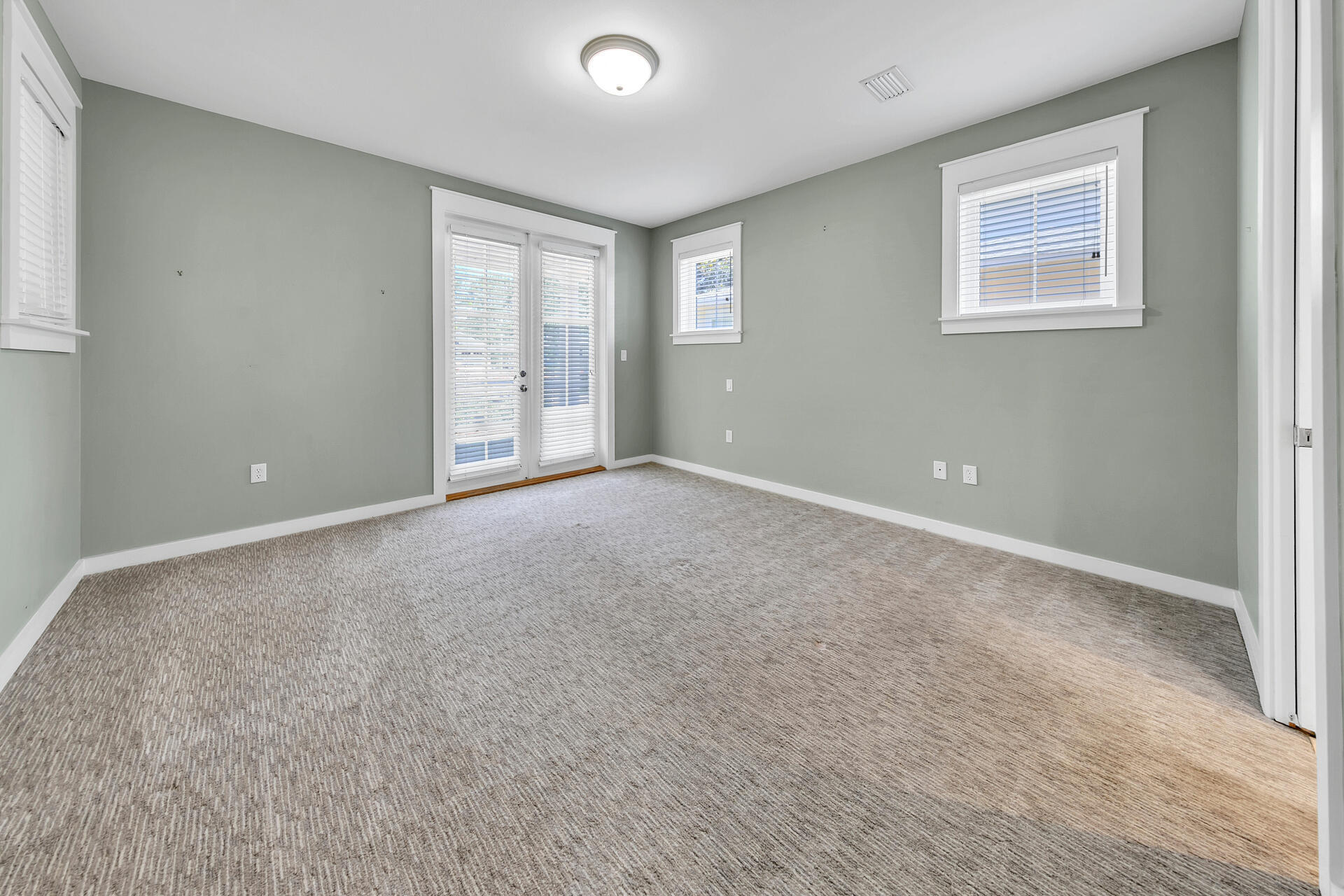LAUREL GROVE PH III - Residential