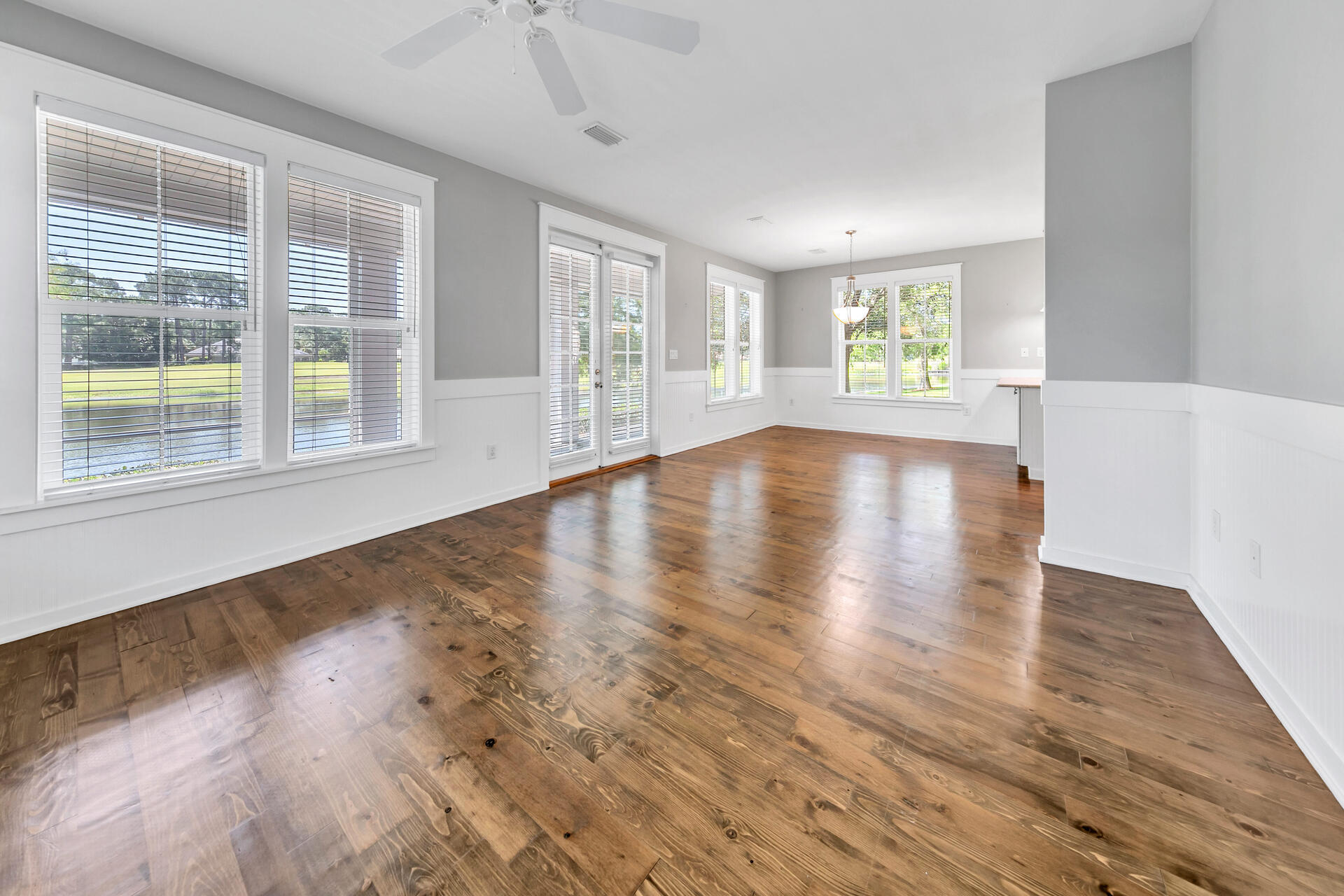 LAUREL GROVE PH III - Residential