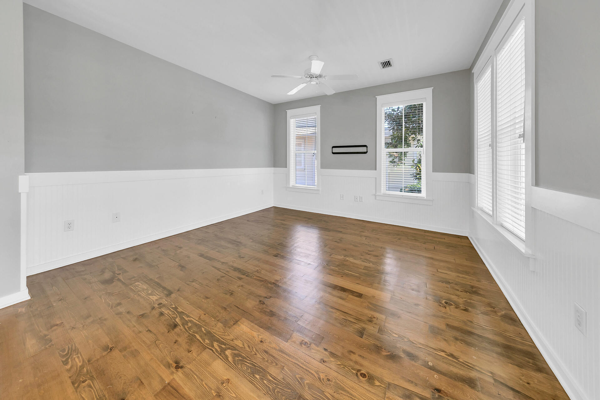 LAUREL GROVE PH III - Residential