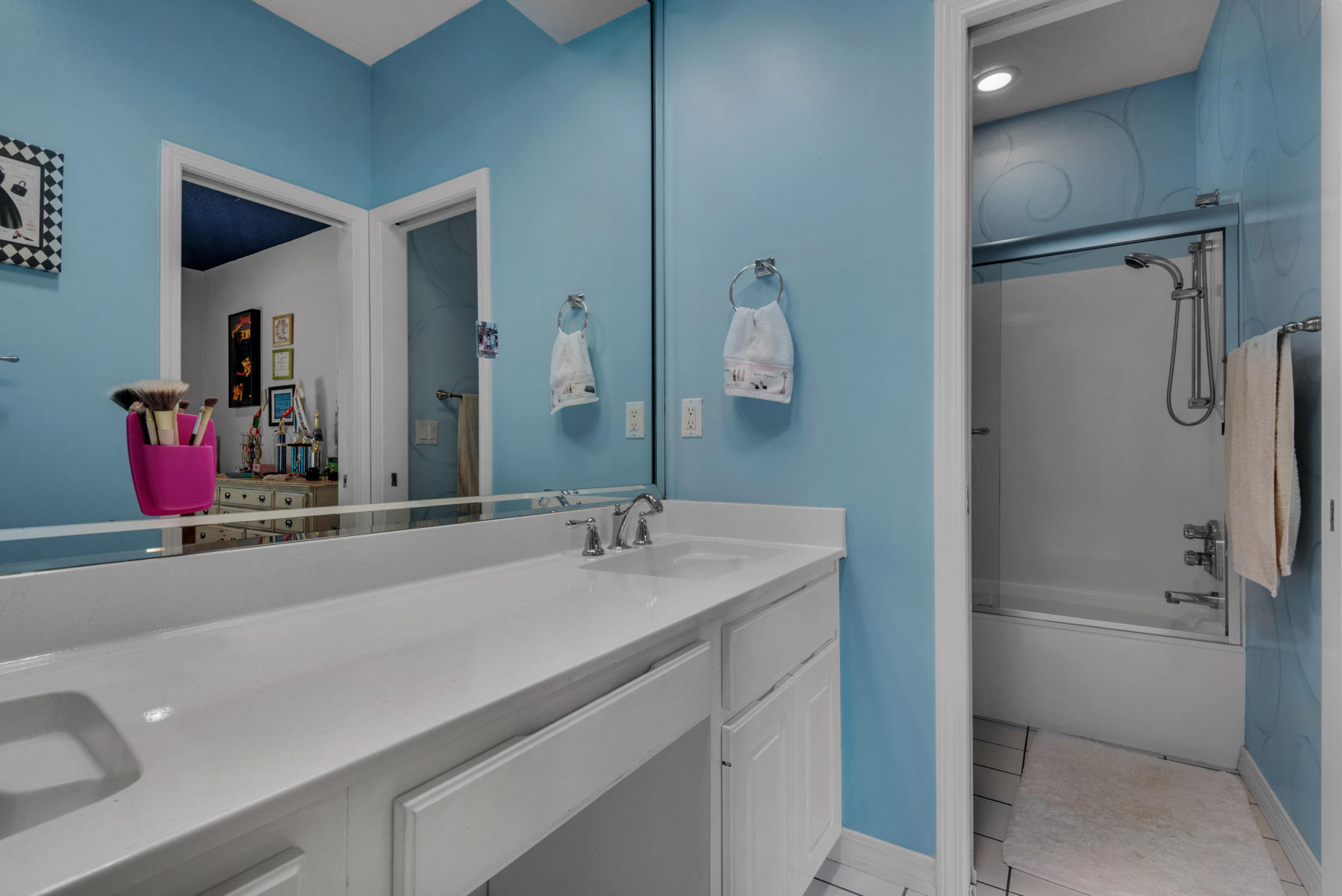 SOUTHWIND PH 5 - Residential