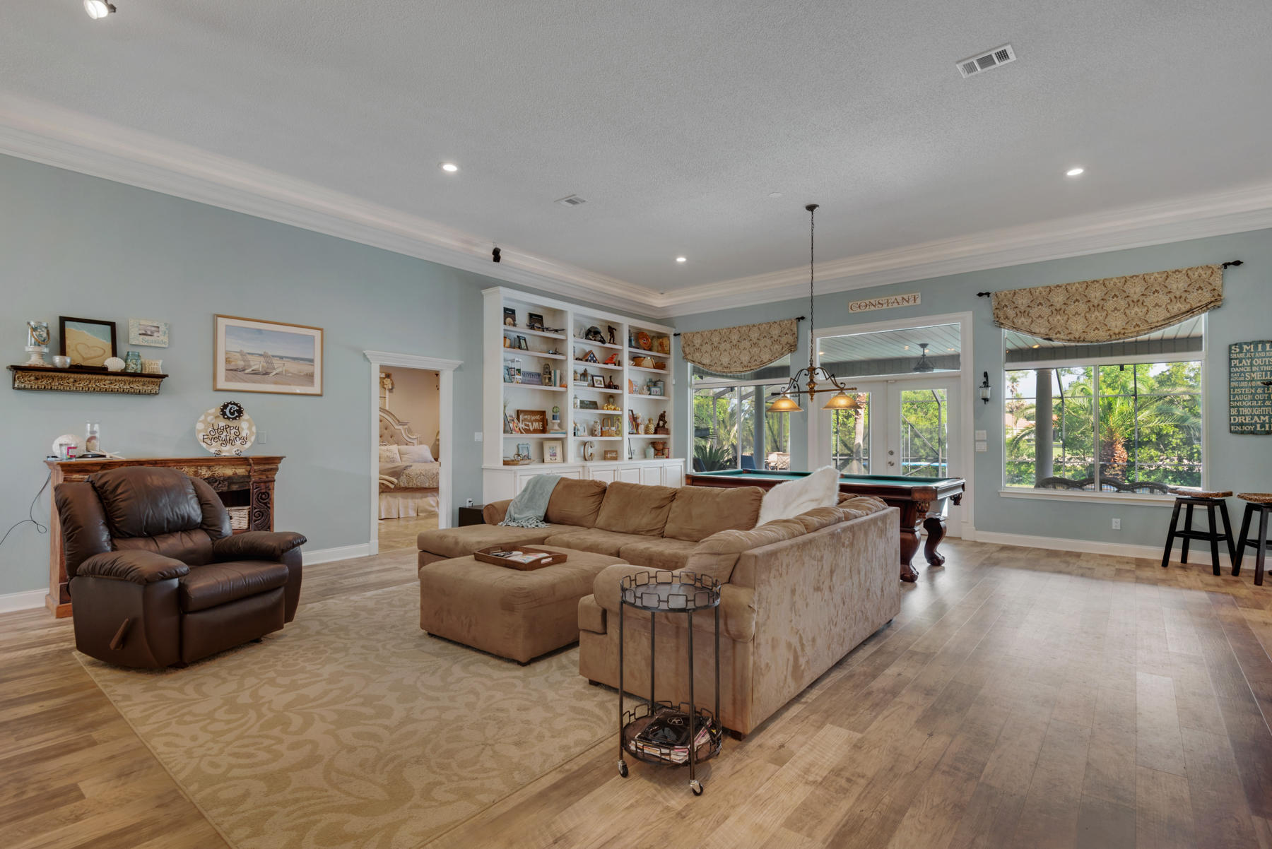 SOUTHWIND PH 5 - Residential